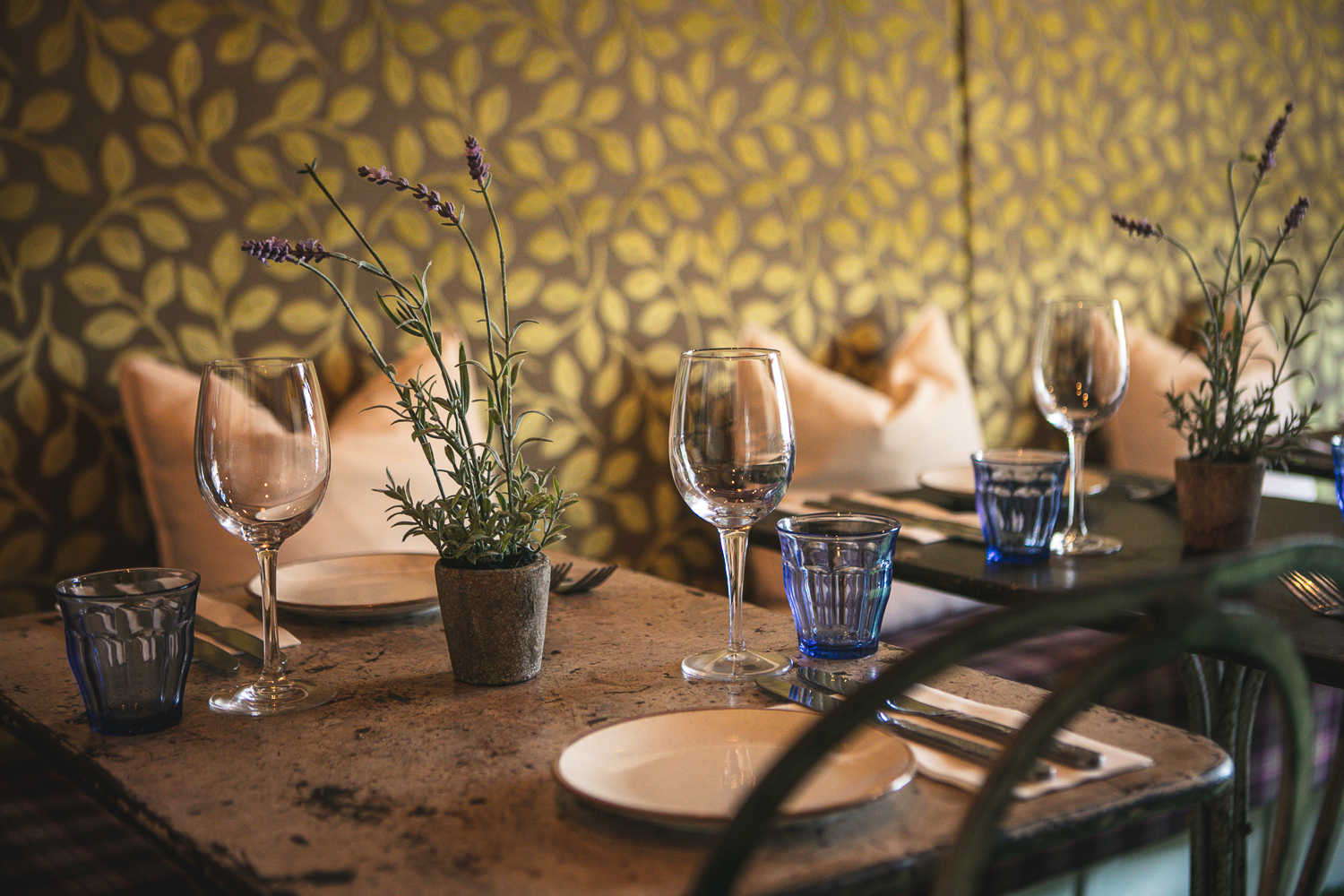 Elegant dining table in The Garden Room, perfect for upscale events and intimate gatherings.