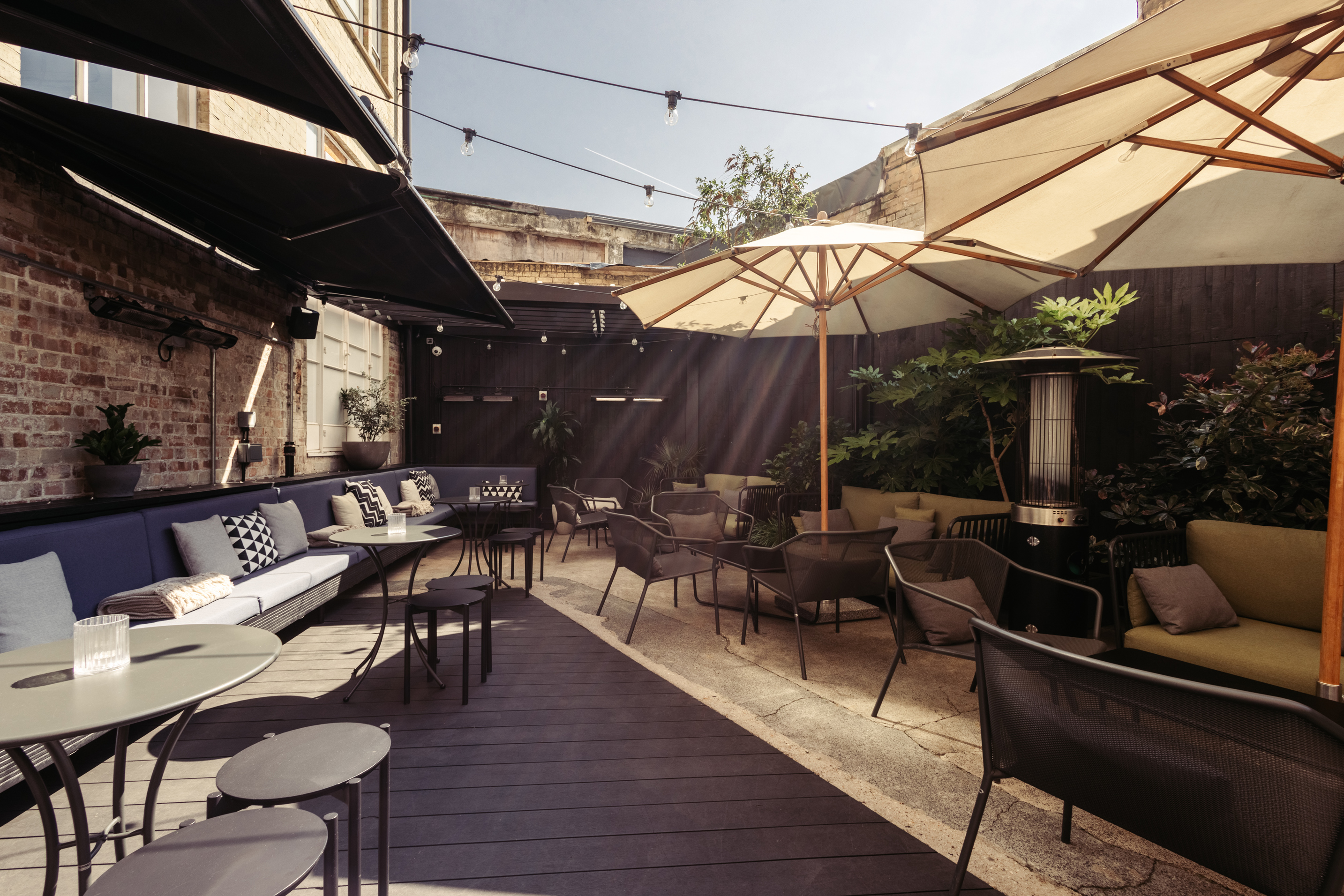 The Bar & Garden - flcy31goapw.jpg