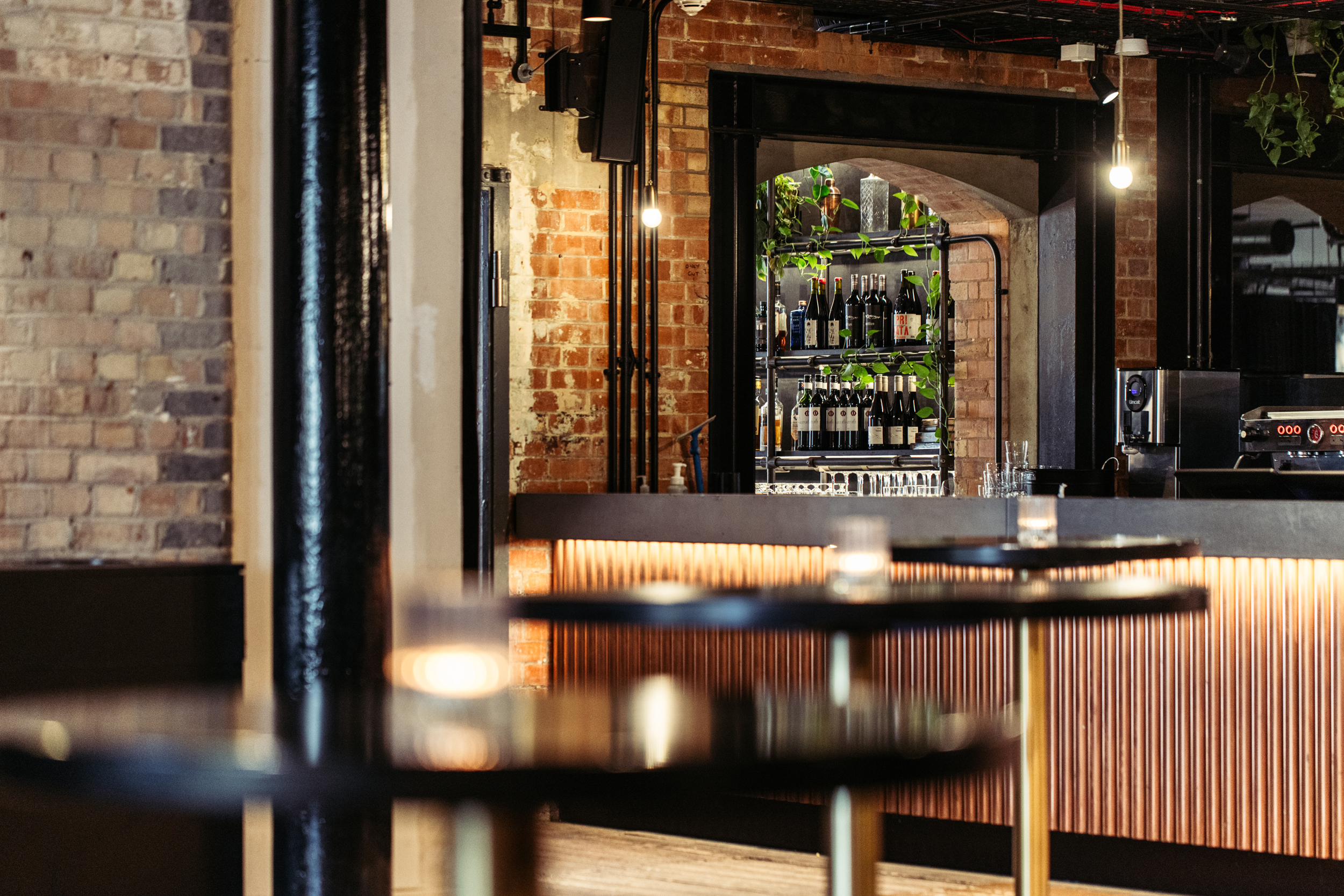 The Lounge - hb53juox0e1.jpg