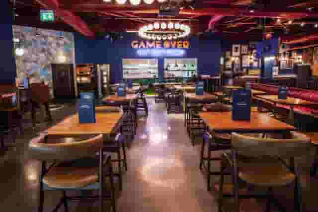 Puttshack White City