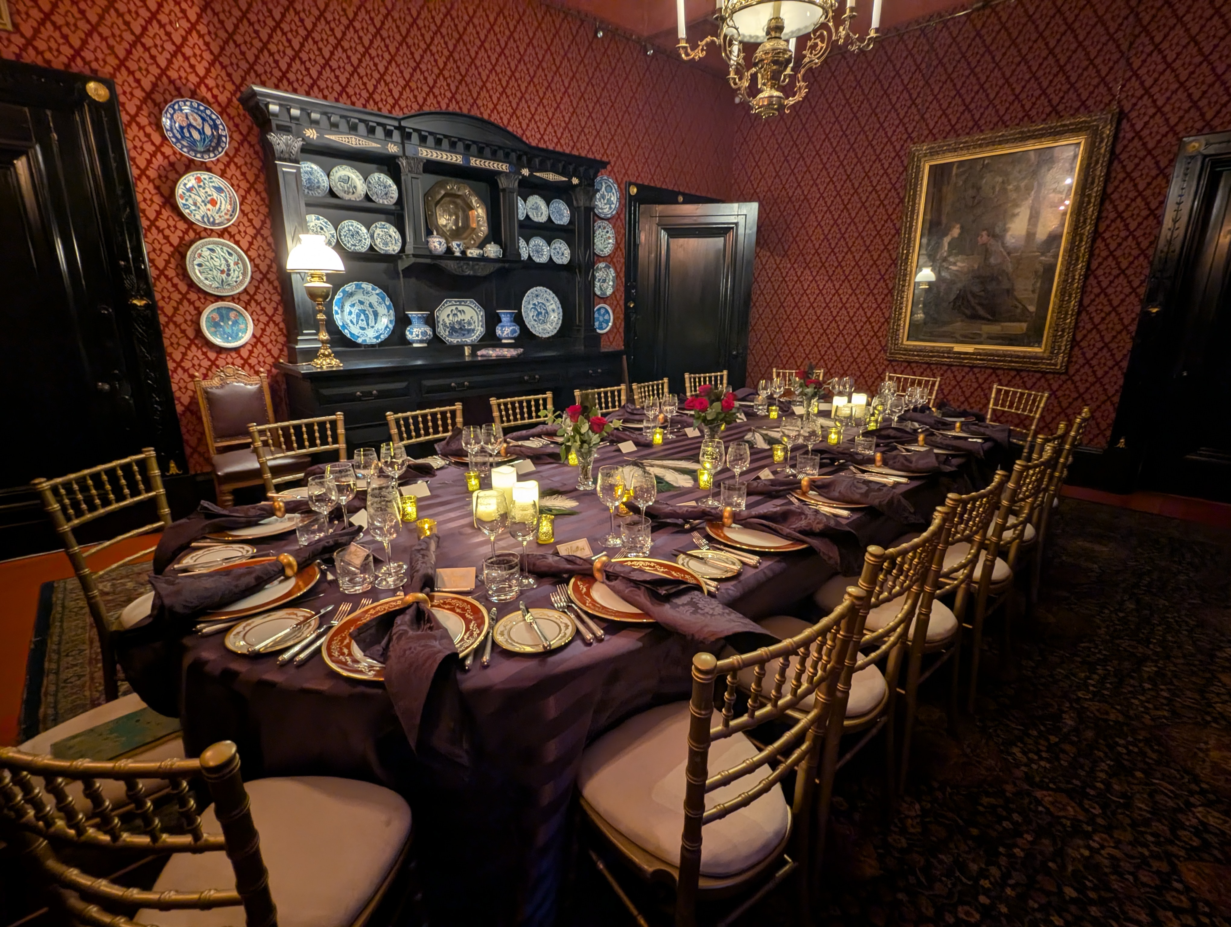 Dining Room - goqegud5nvk.jpg