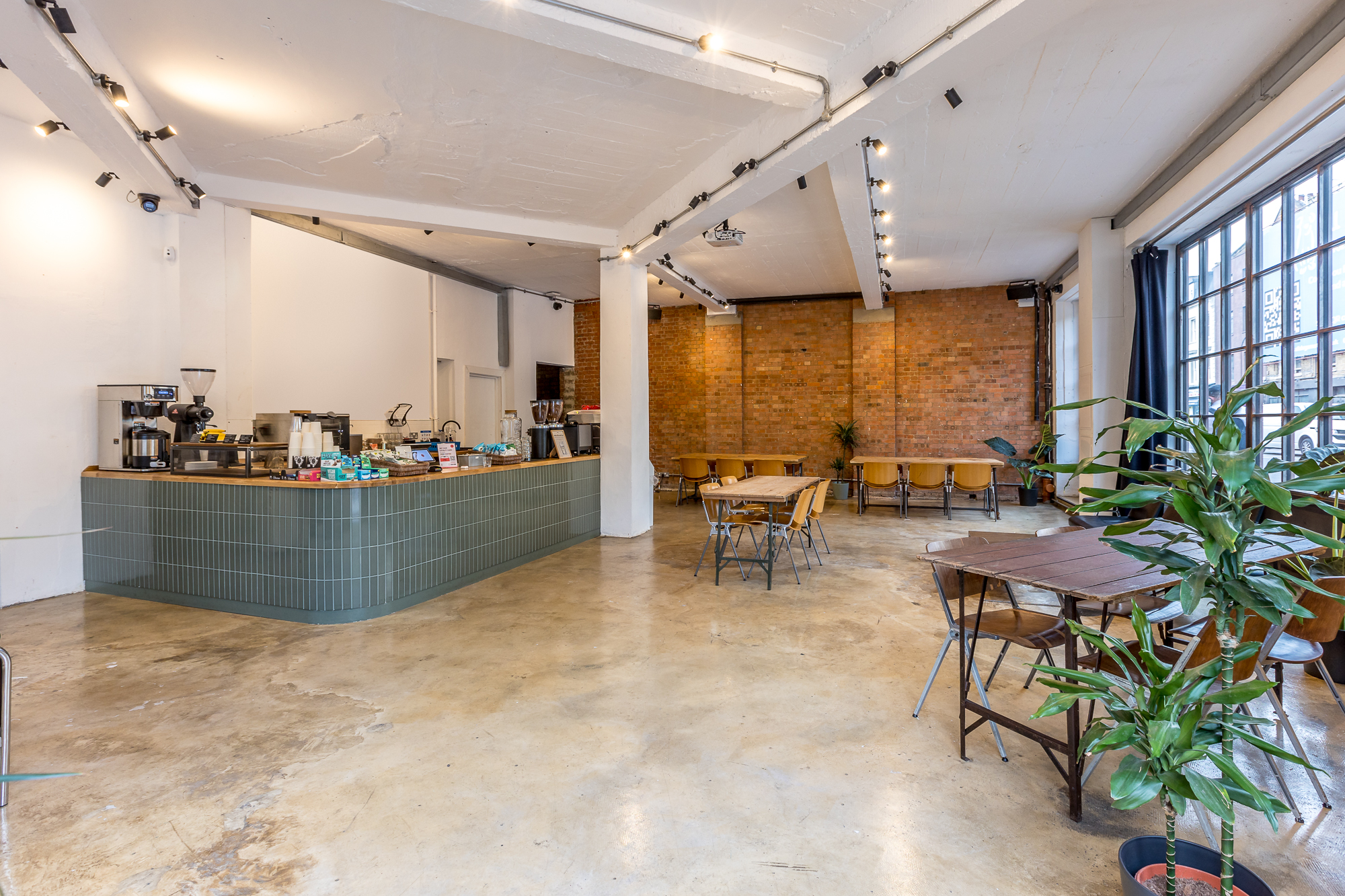 Annex - hppb35lzz2q.JPG