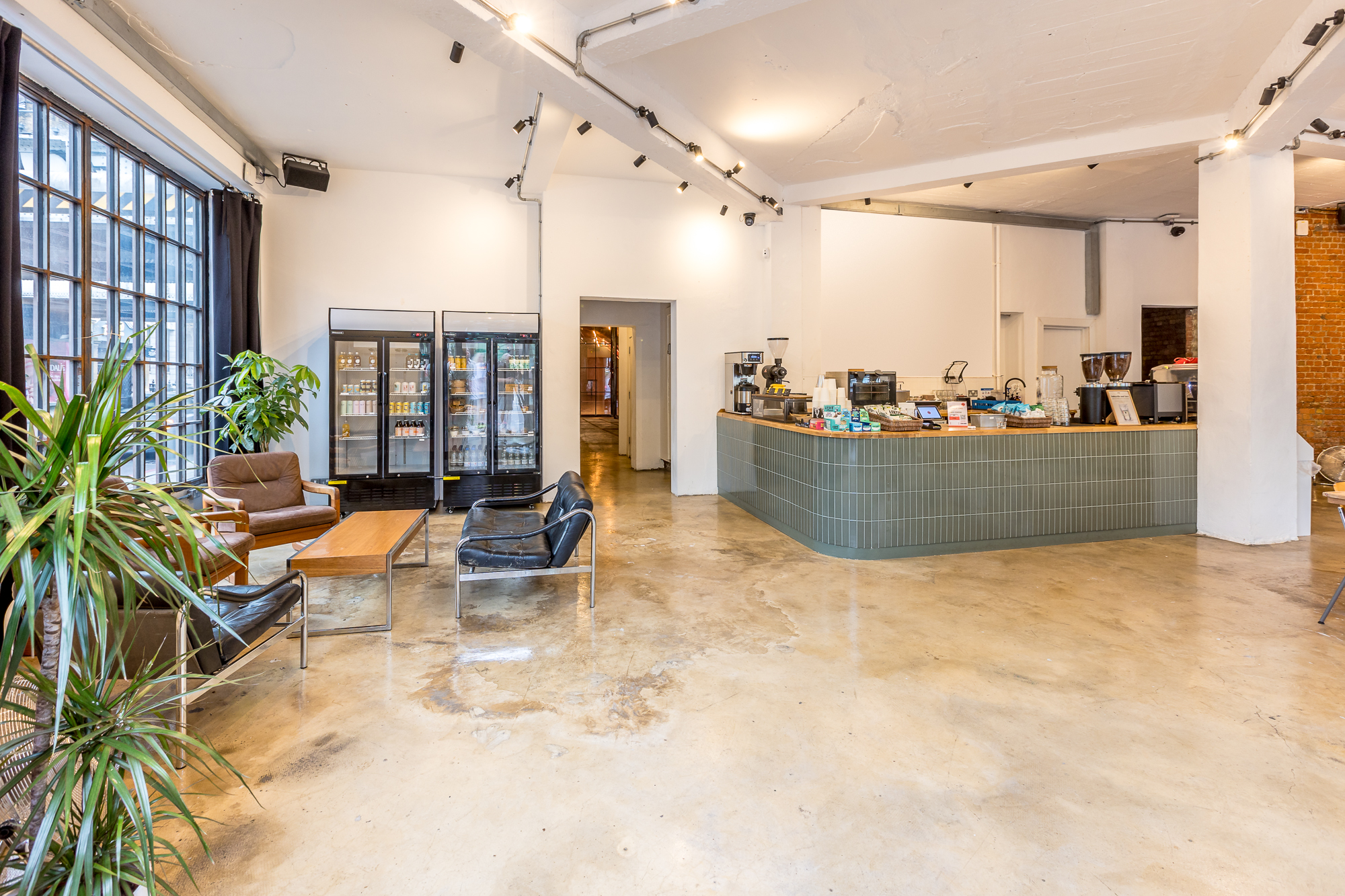 Annex - upd0itpf5zi.JPG