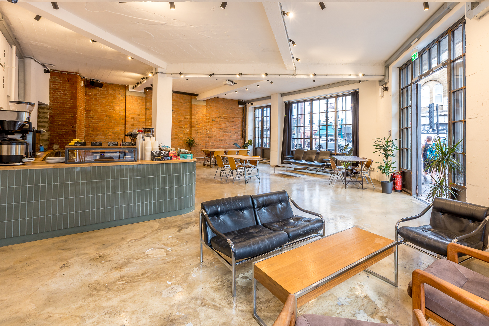 Annex - 45sv4jiet4c.JPG