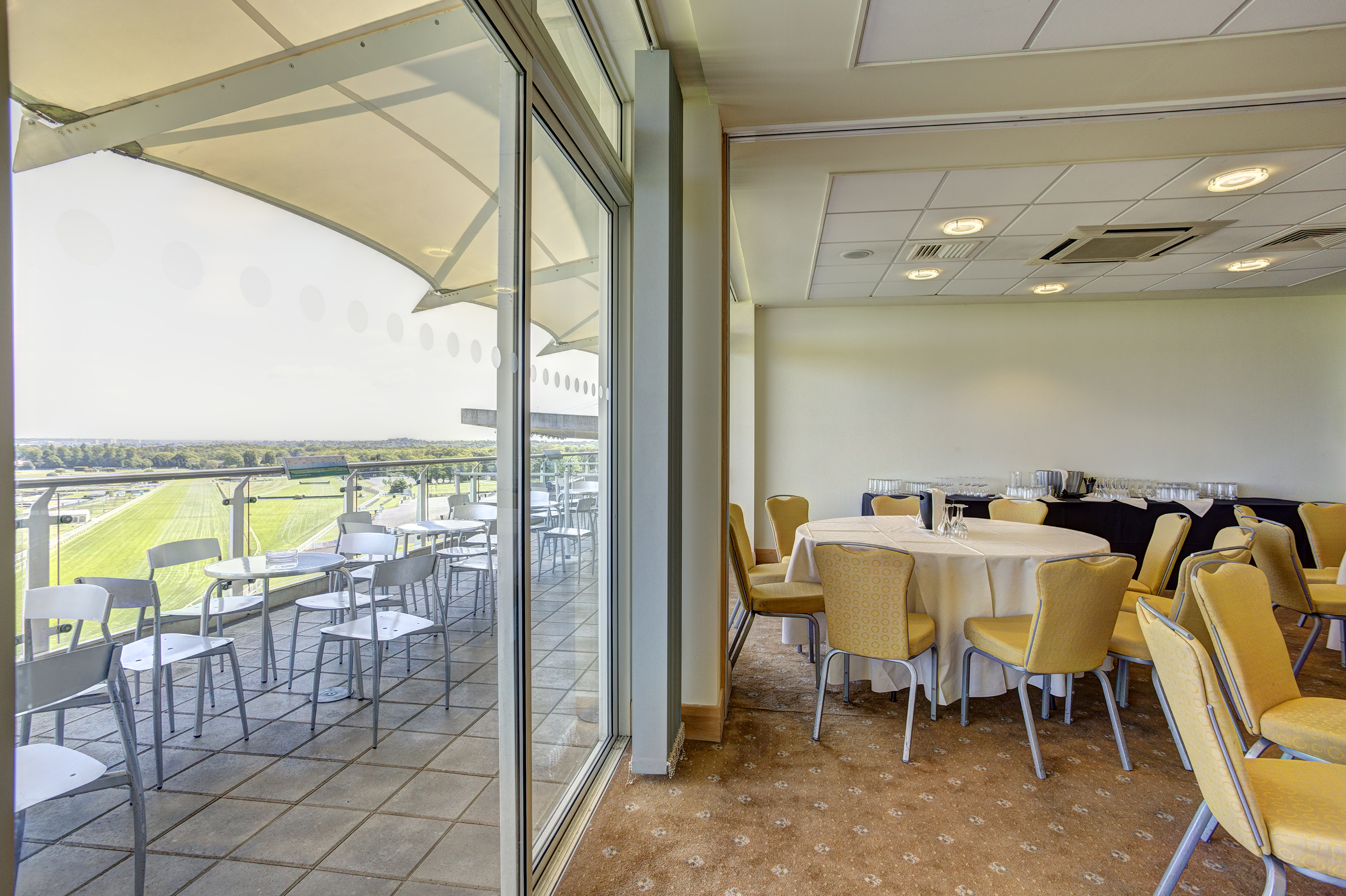 Eclipse Triple Box at Sandown Park: versatile event space with scenic views for gatherings.