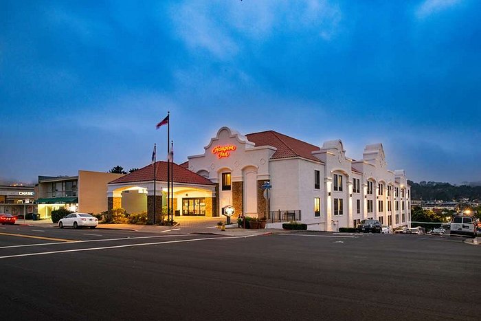 Daly City - City Hall - image 1