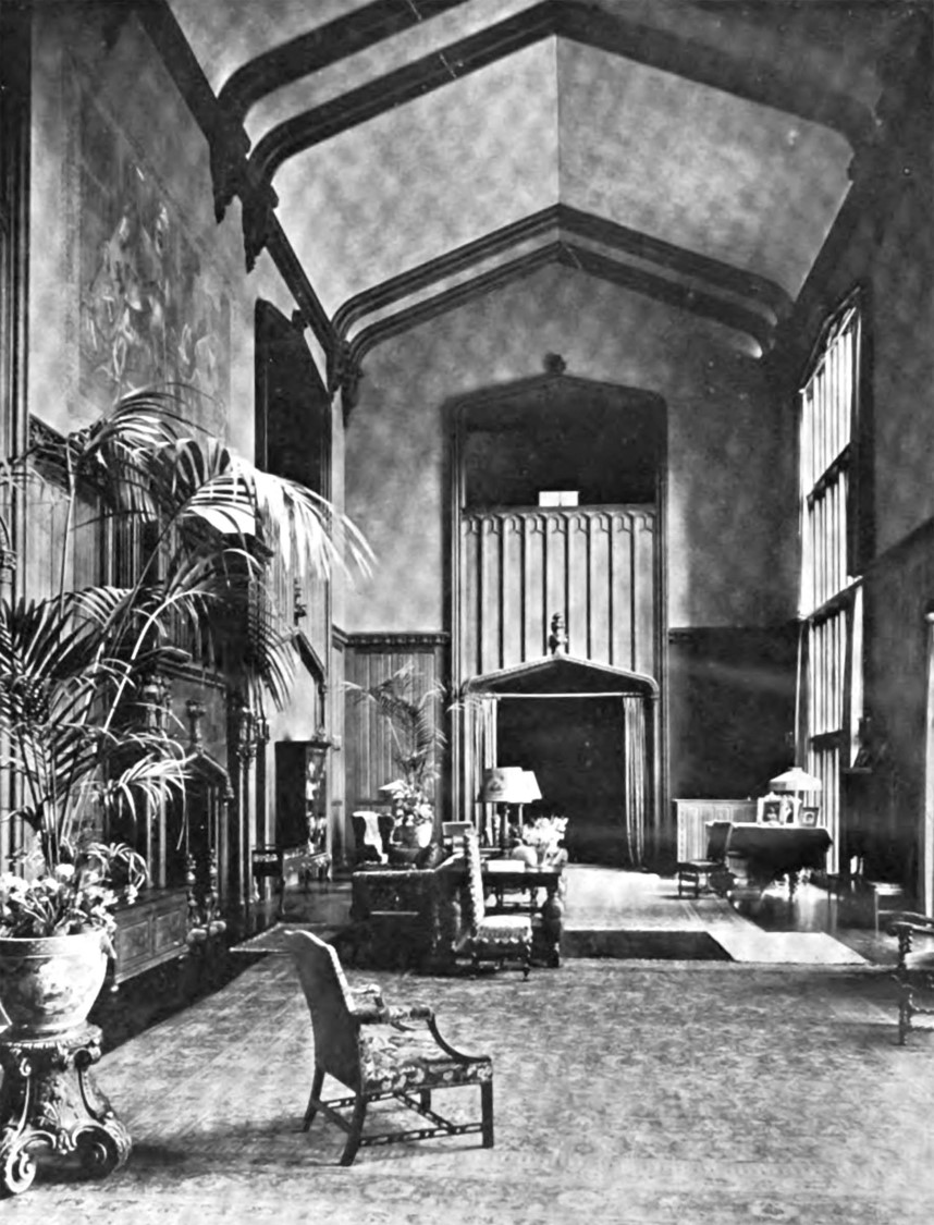 Great Hall in Kohl Mansion: elegant meeting space with high ceilings, ideal for events.