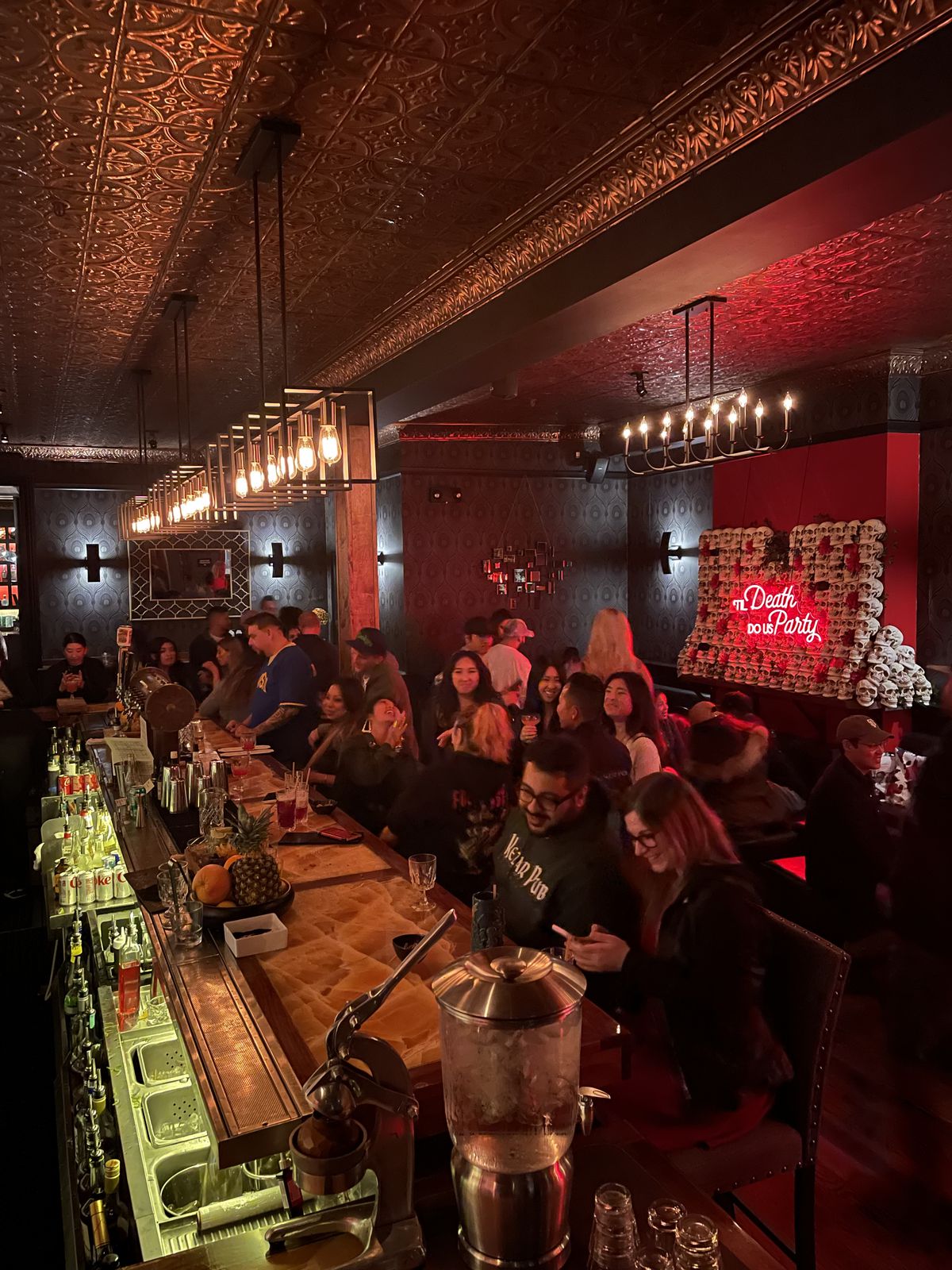 Vibrant bar area at Dahlia Lounge SF, ideal for networking and social events.