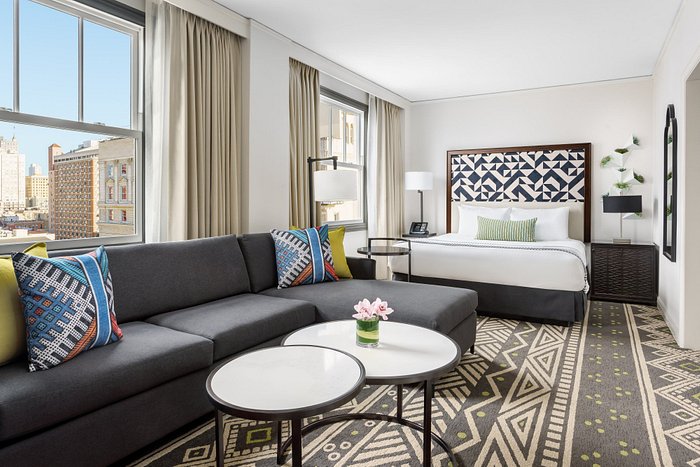 Modern hotel room at Hotel Spero, perfect for events and meetings.