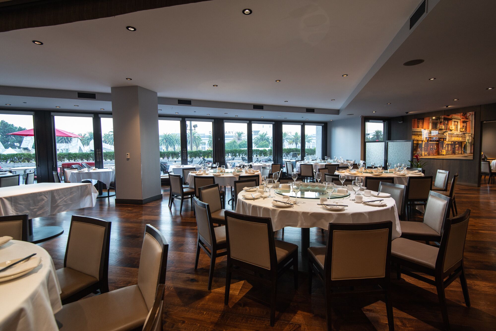 Hong Kong Room at Harborview Restaurant, elegant dining space for corporate events.