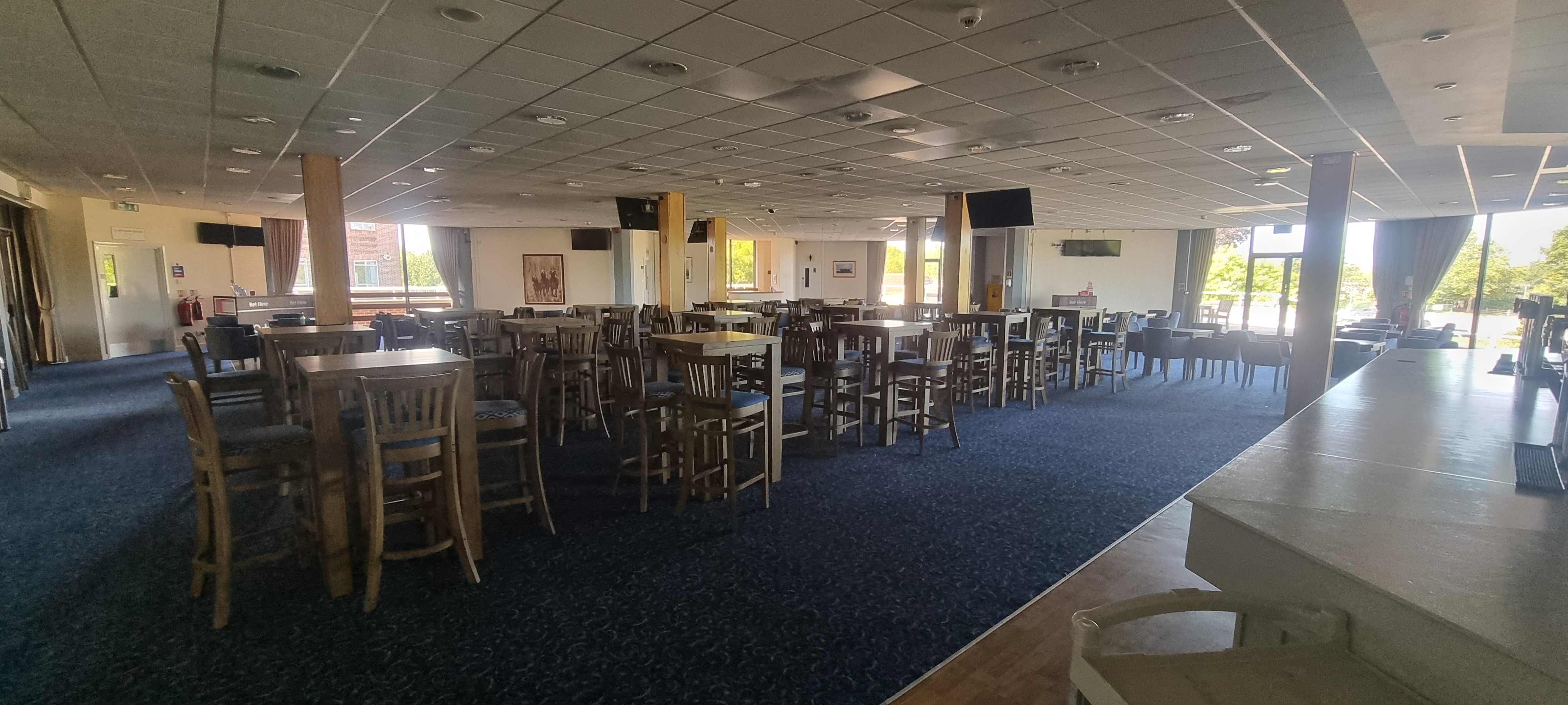 Clubhouse Main Suite - 5k5i55xmppd.jpg