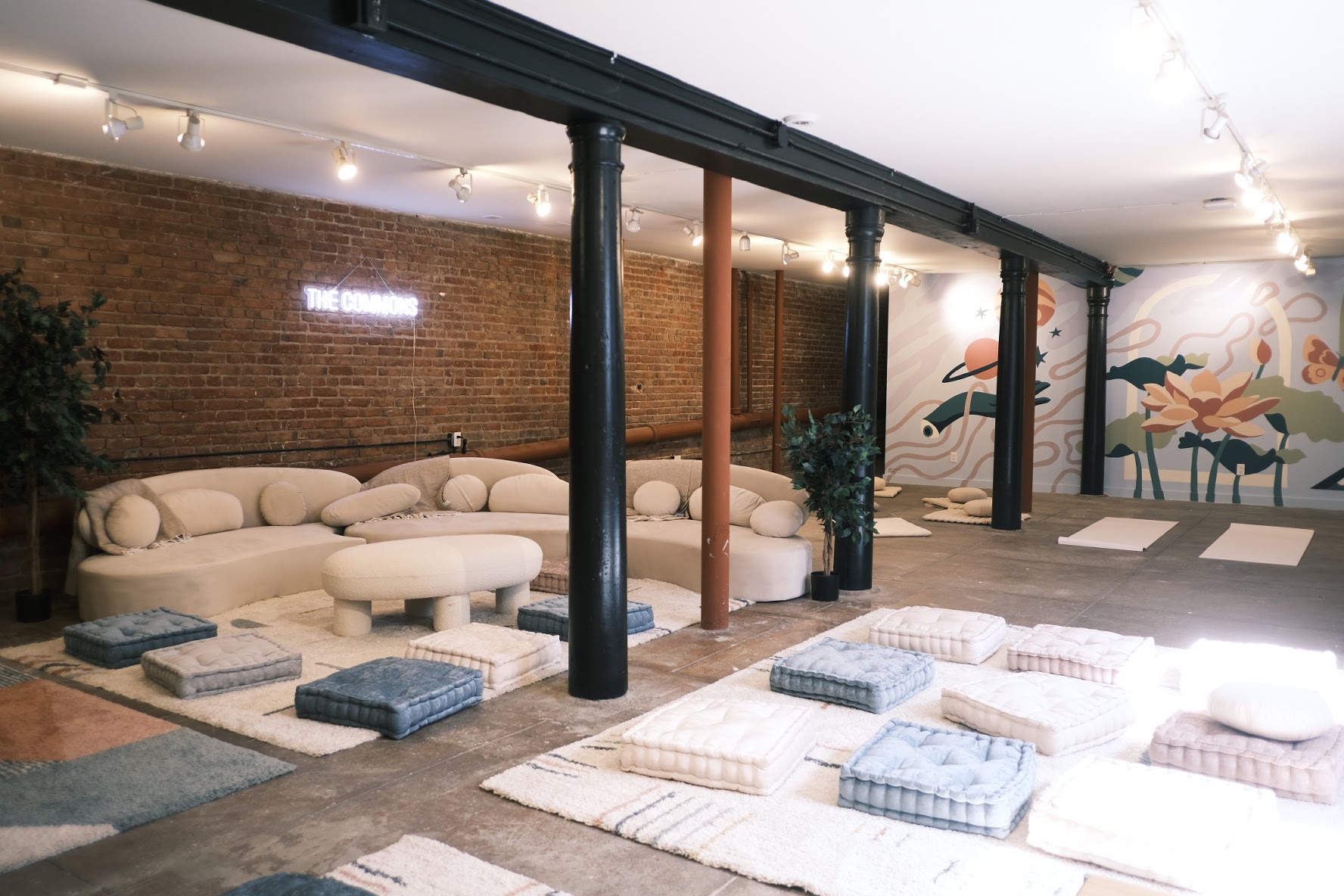 Hogwarts Co-Working Space with cozy seating for creative workshops and networking events.