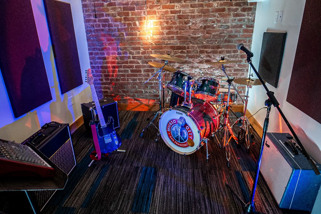 reopens with free rehearsal spaces ...