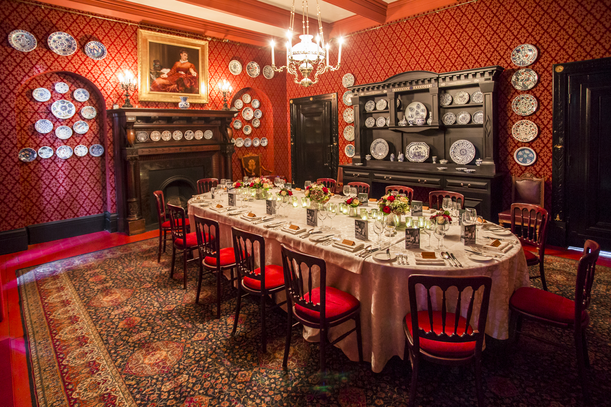 Christmas Party Space - yn20m1bfpzc.jpg