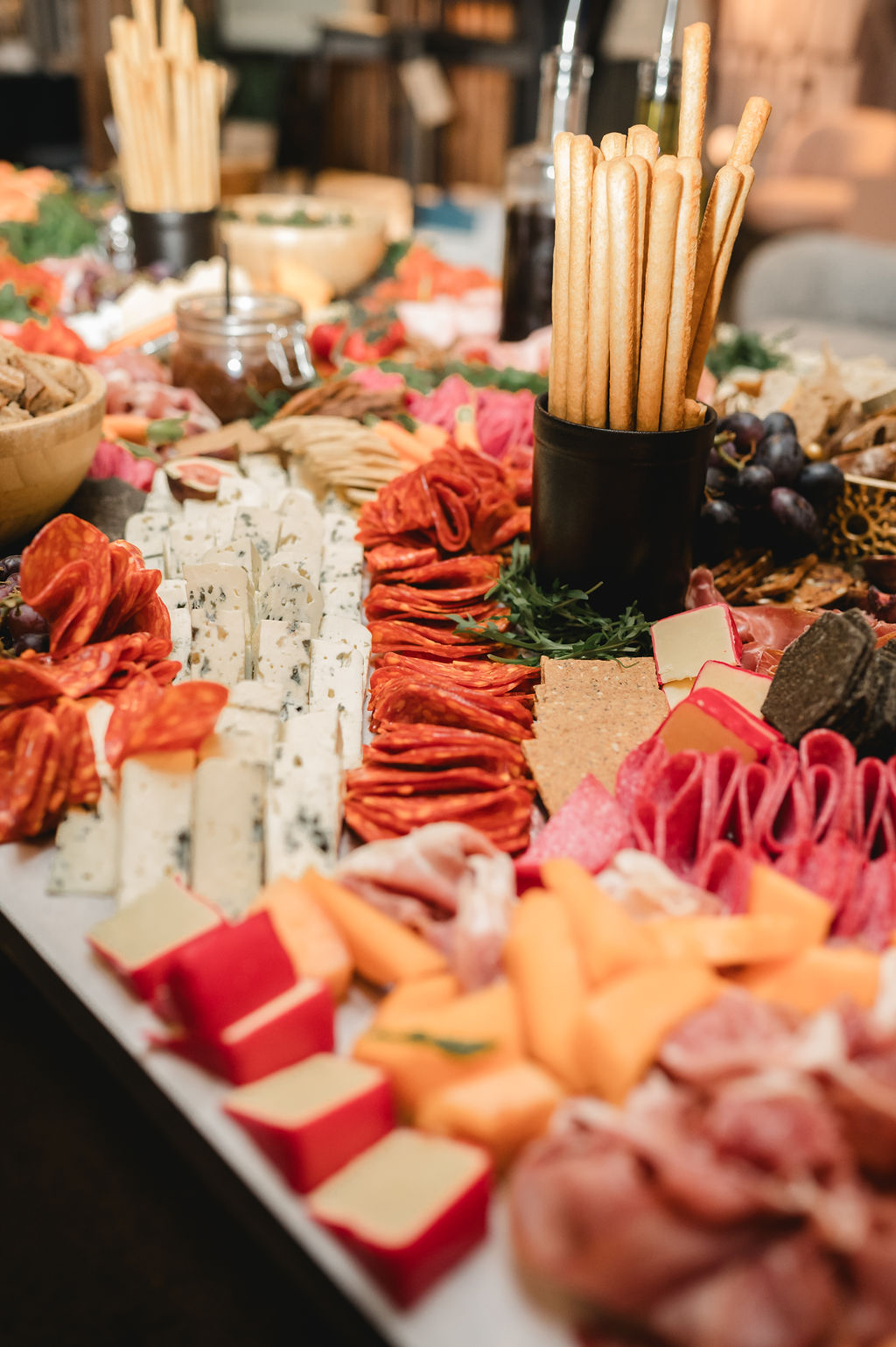 Platform - wjxqnzs1wpo.jpg