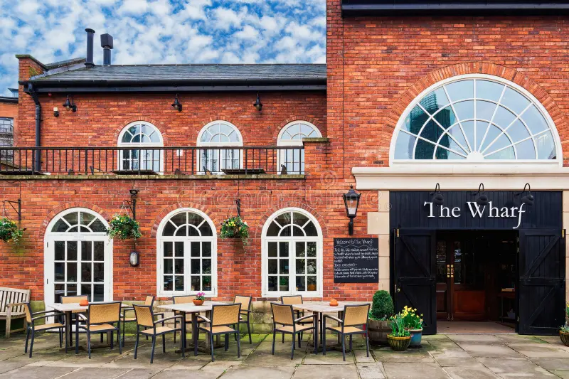 Upstairs Restaurant & Bar - 6295b43b-04db-468a-8ba4-f44e06ff72c3.webp