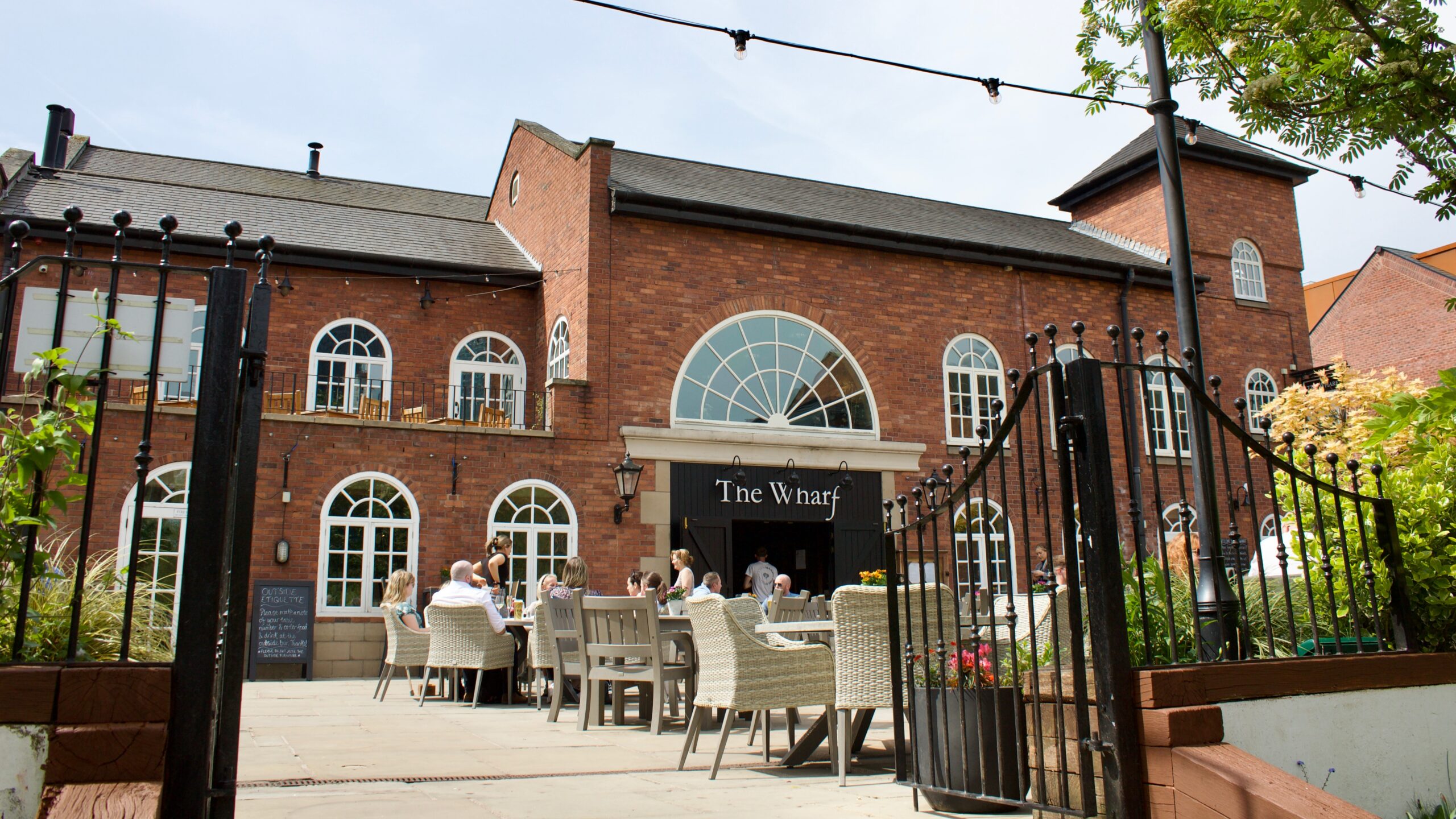 Upstairs Restaurant & Bar - ad097b2d-8f26-4174-9596-2ca4cca72a9a.jpg