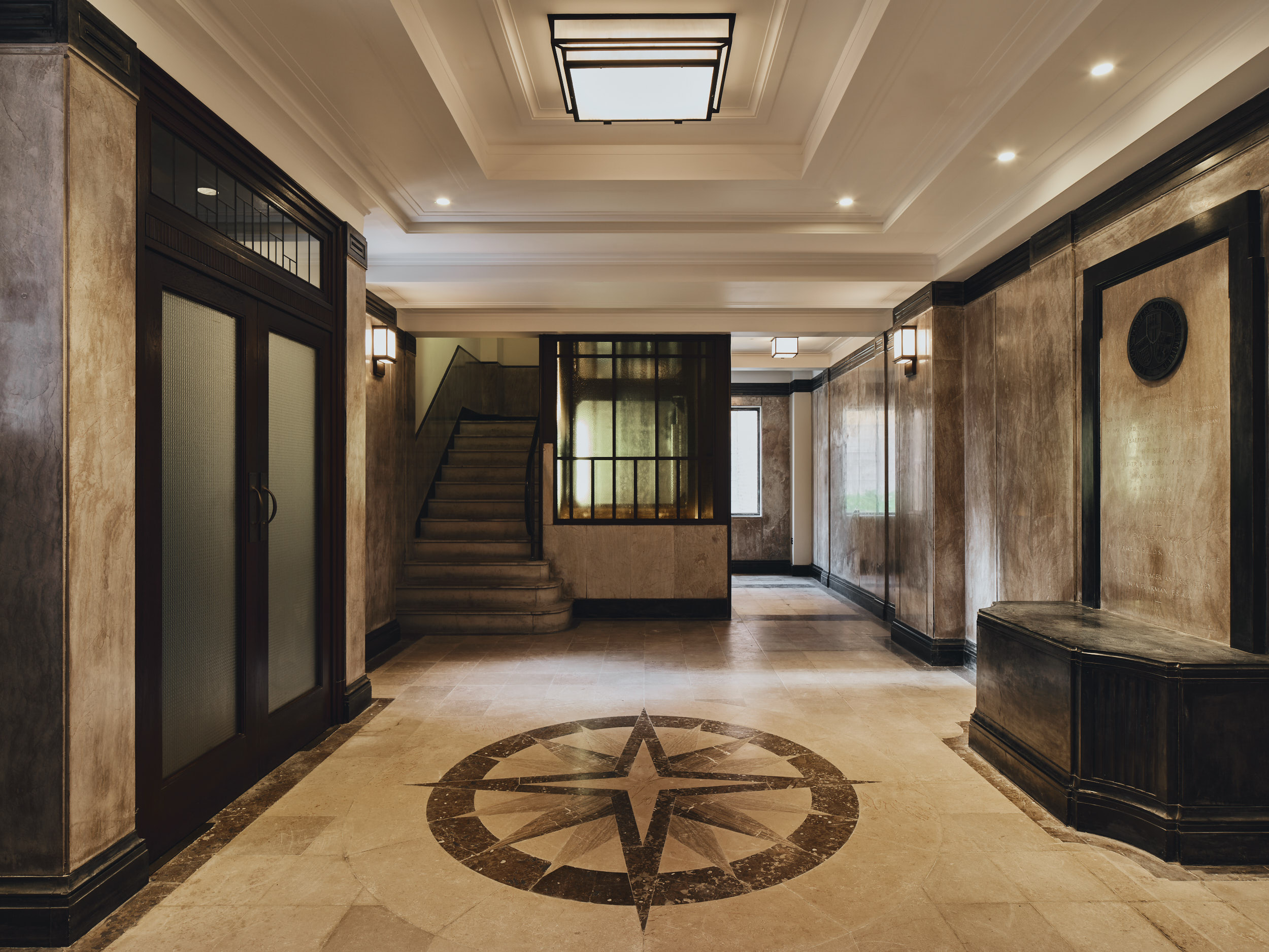 Control Room A - kllmfeqm0az.jpg