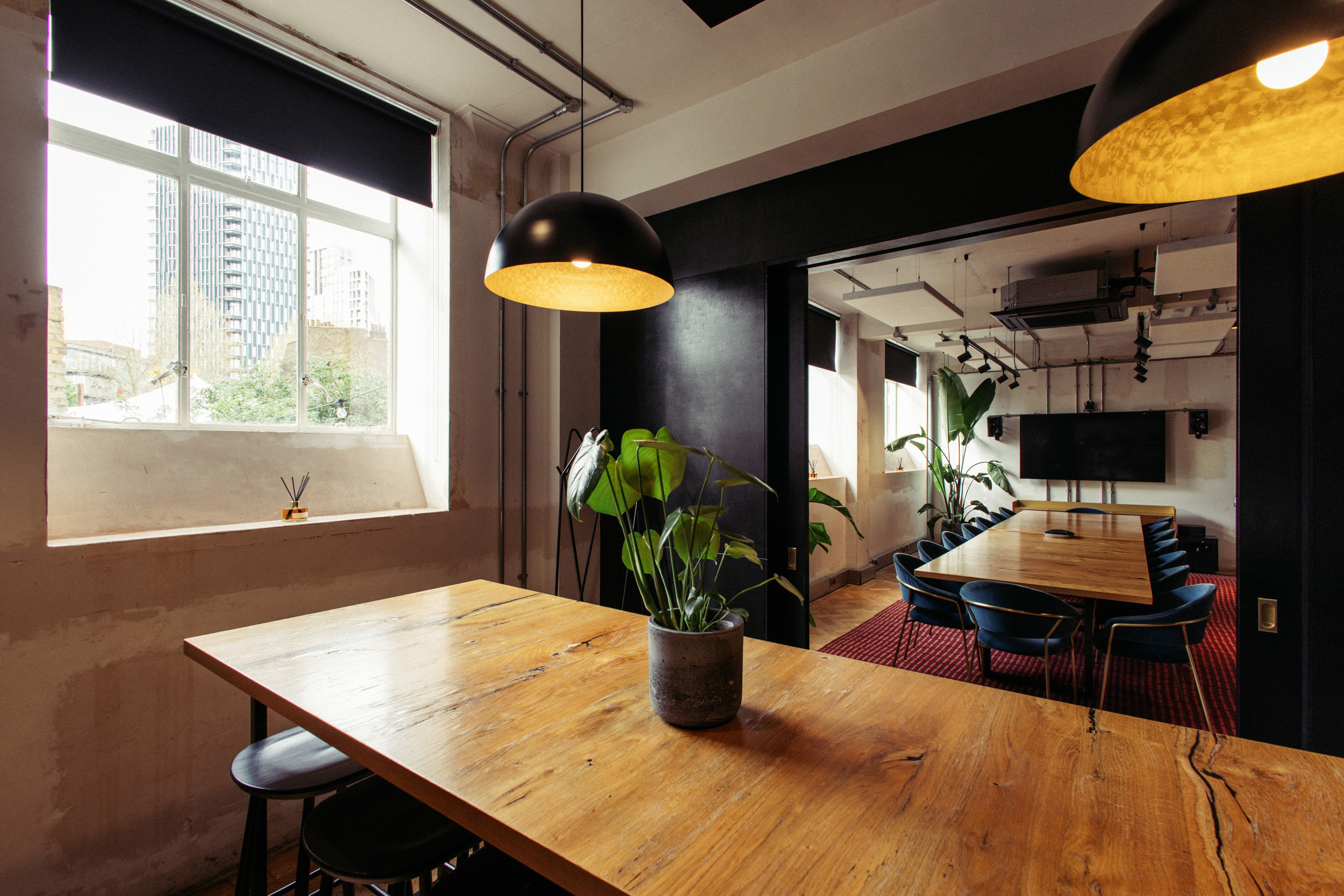 The Meeting Room Suite - xpcuw22e3lm.jpg