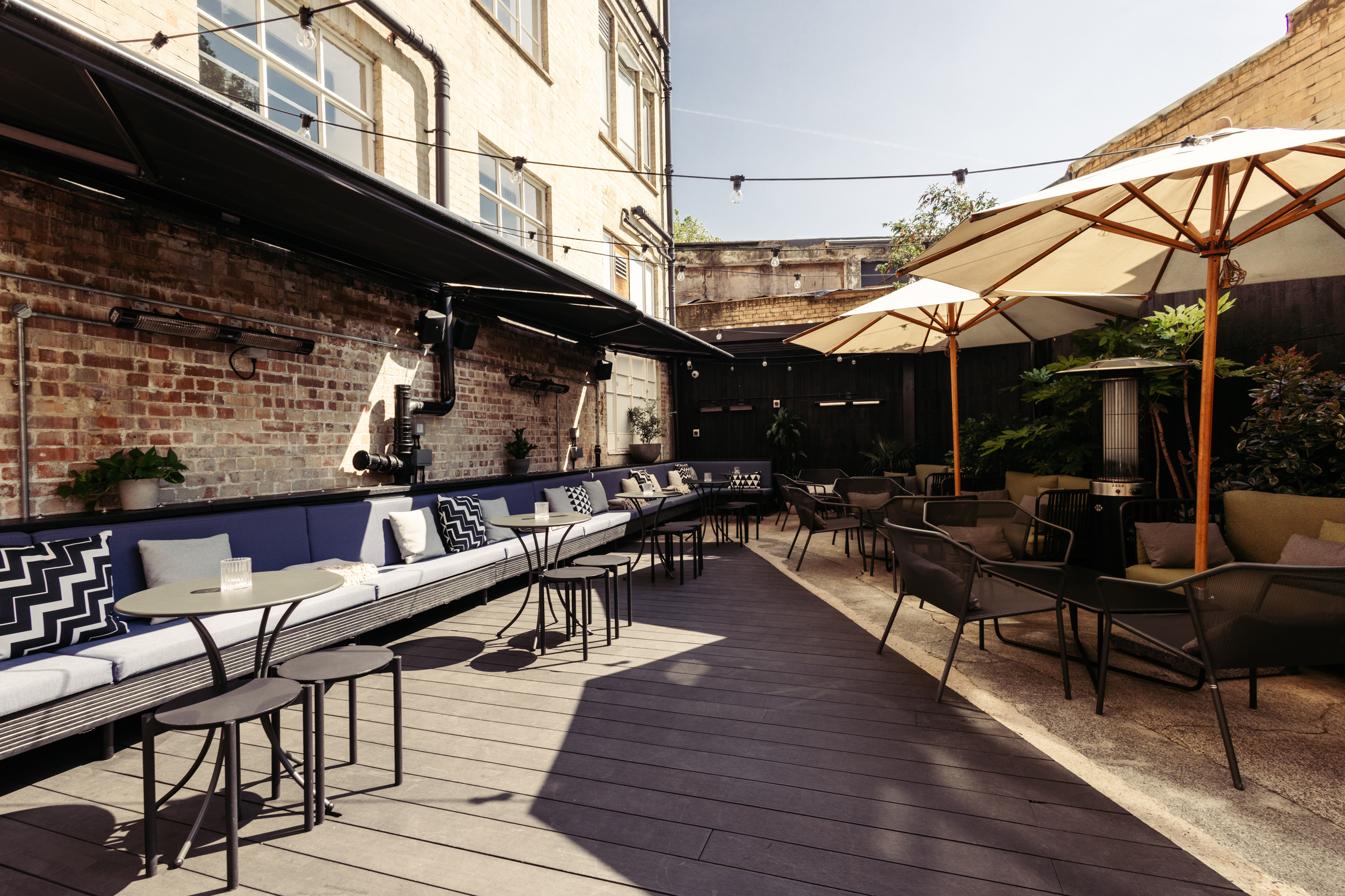 The Bar & Garden - j4s0pzjl3y0.jpg