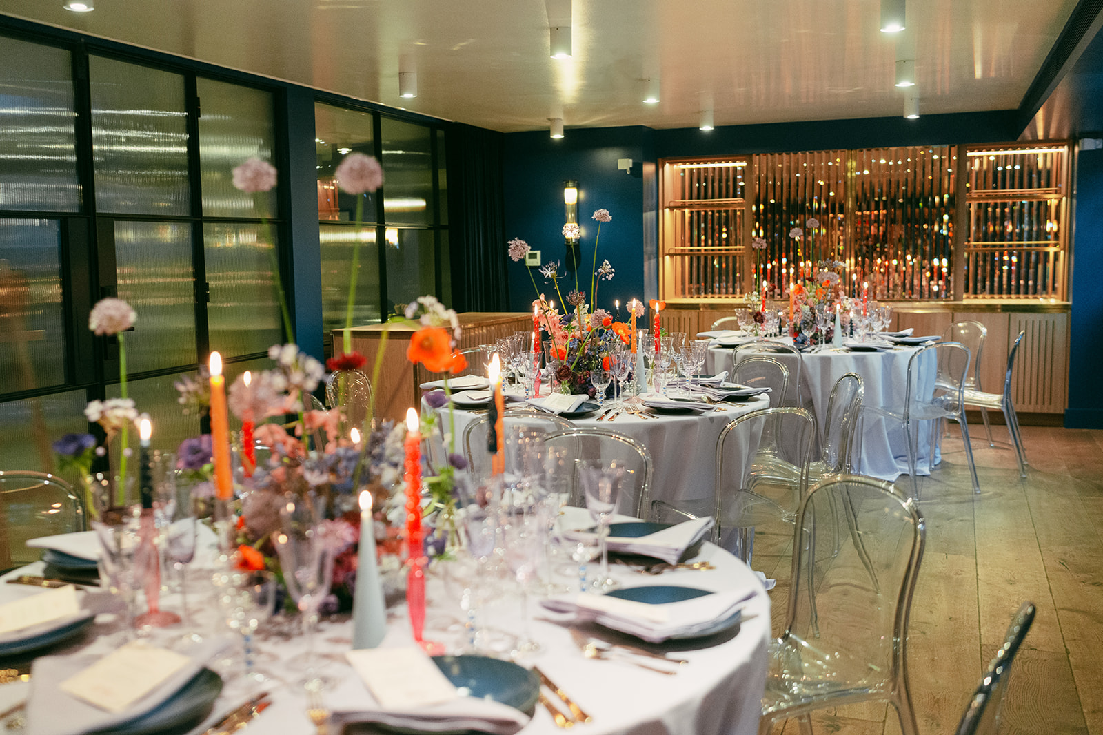 The Blue Room - kprt1cmdib1.jpg