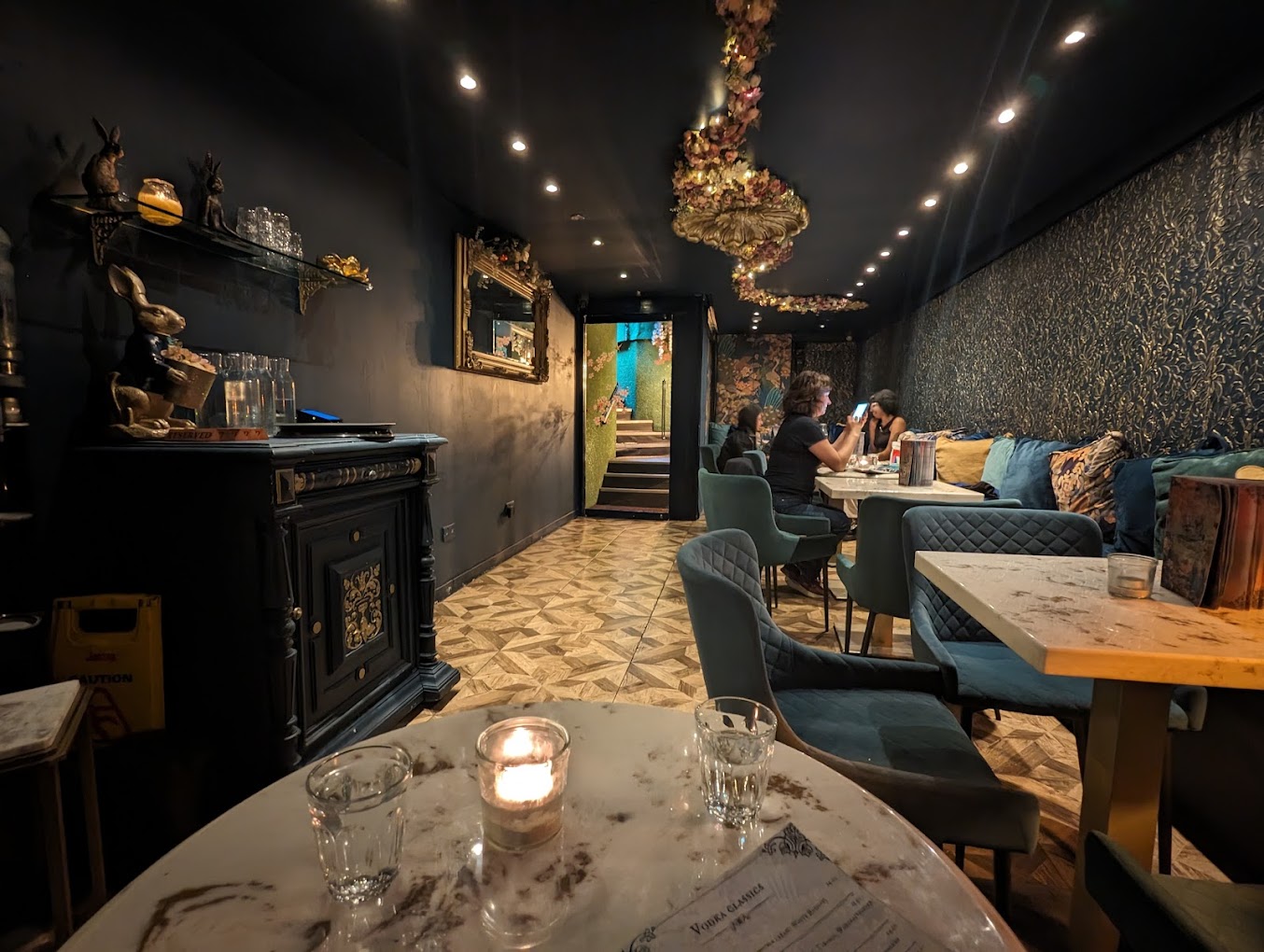 Bar Room  - 44u3pwsjpq0.jpg