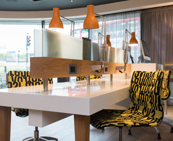 Modern workspace in Holiday Inn Brentford Lock, ideal for networking and meetings.