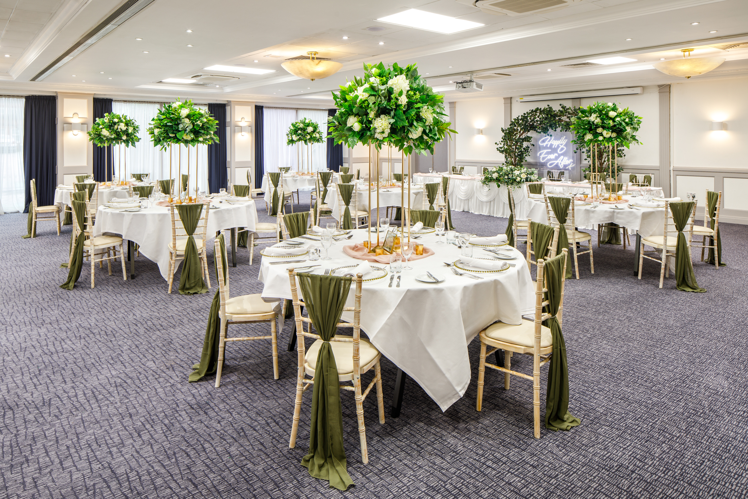 Regent Suite - 2n3xl2koufr.jpg