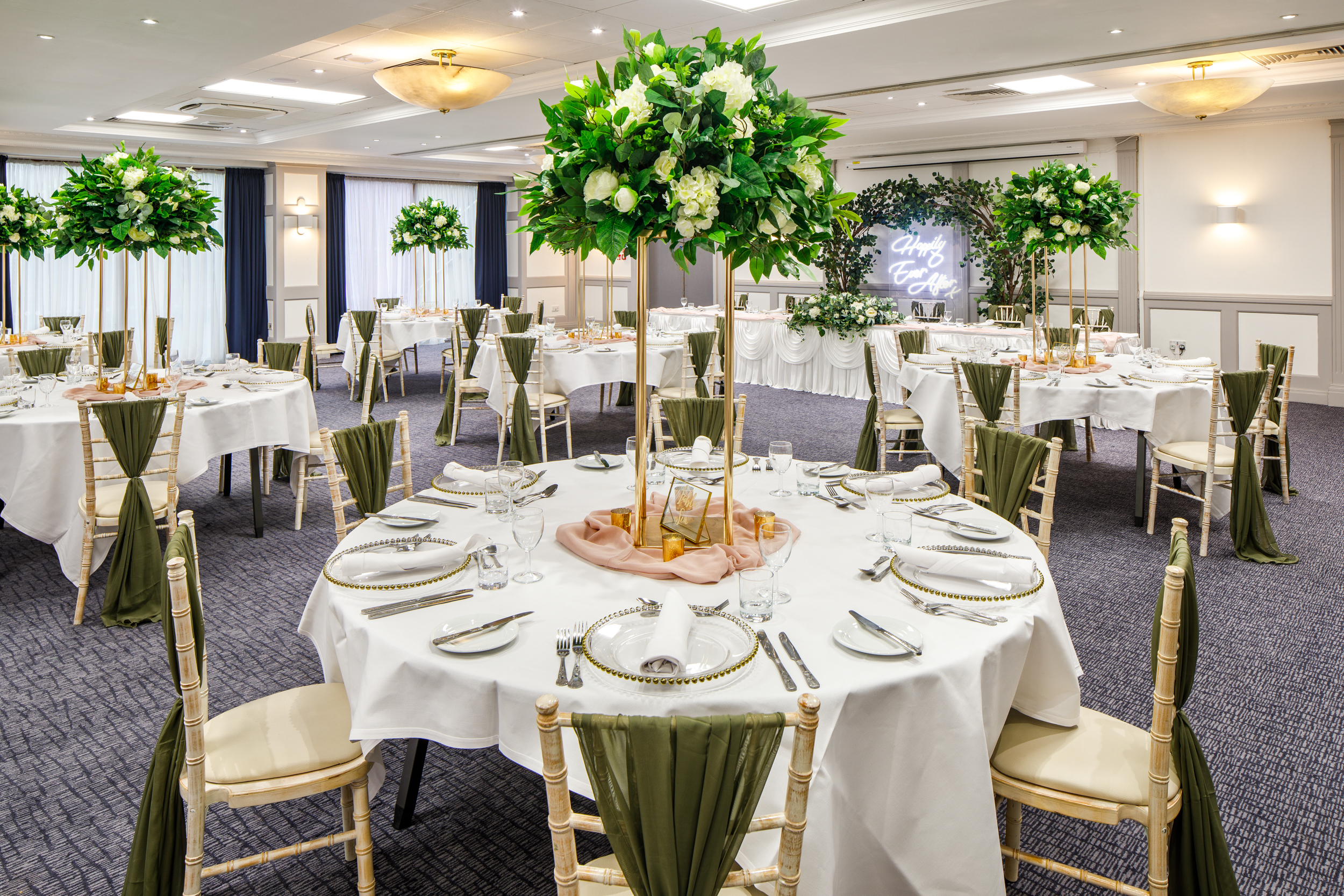 Regent Suite - otm3s3jwgvr.jpg