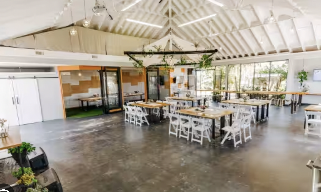 Royal Room at The Point: modern event space with natural light for corporate gatherings.