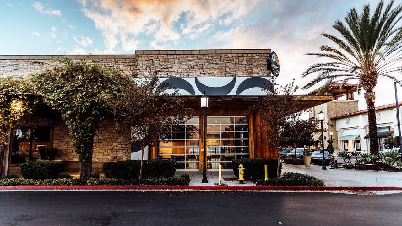 Modern restaurant venue at Novo Brazil Brewing, ideal for events and gatherings.