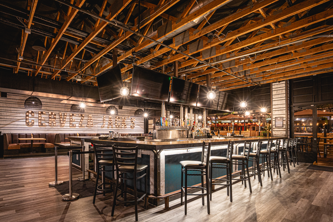 Modern indoor event space at Vistal Bar & Restaurant, ideal for networking and gatherings.