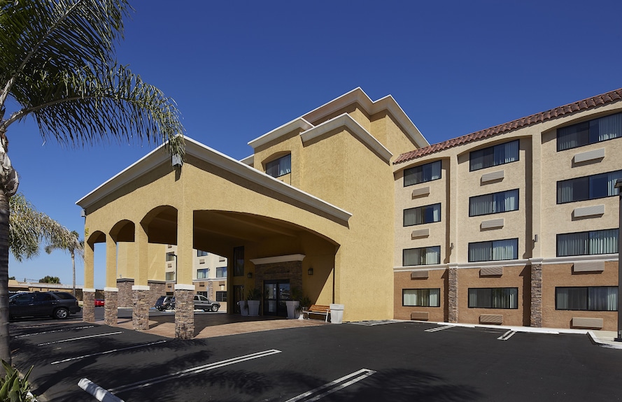 Holiday Inn Express San Diego South ...