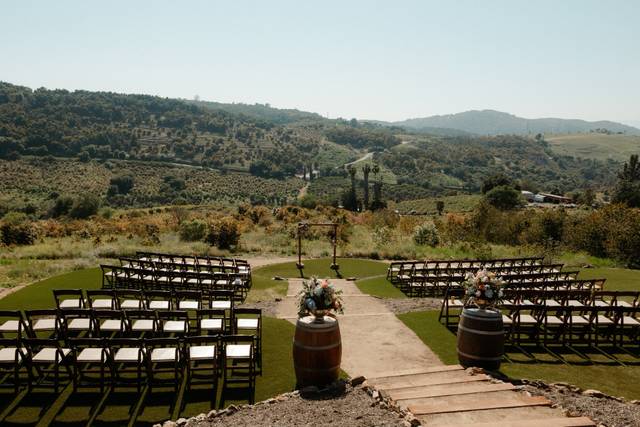 Outdoor wedding venue in San Diego with rustic charm and scenic hills.