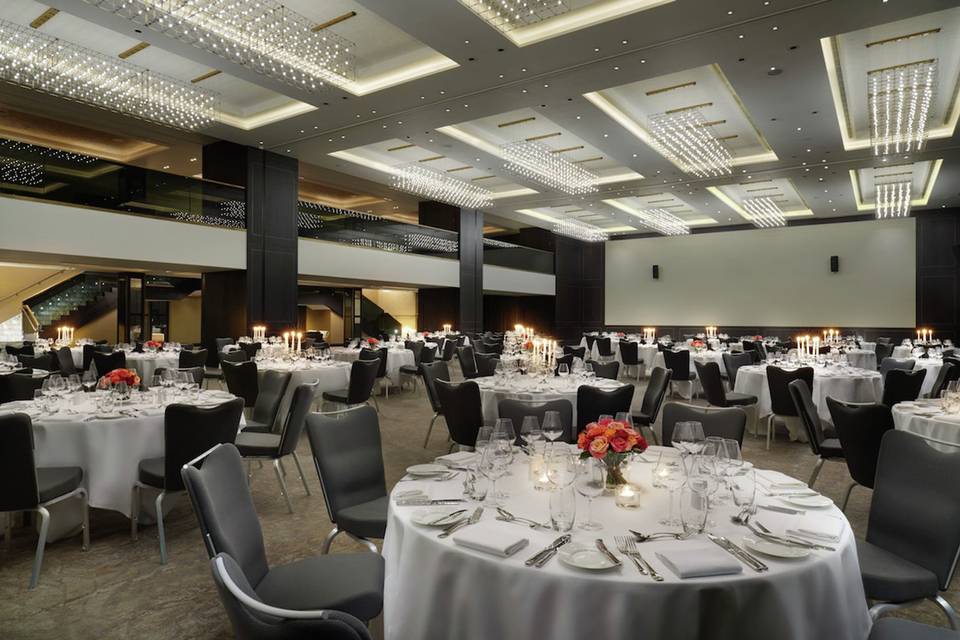 Hilton ballroom gala wedding event