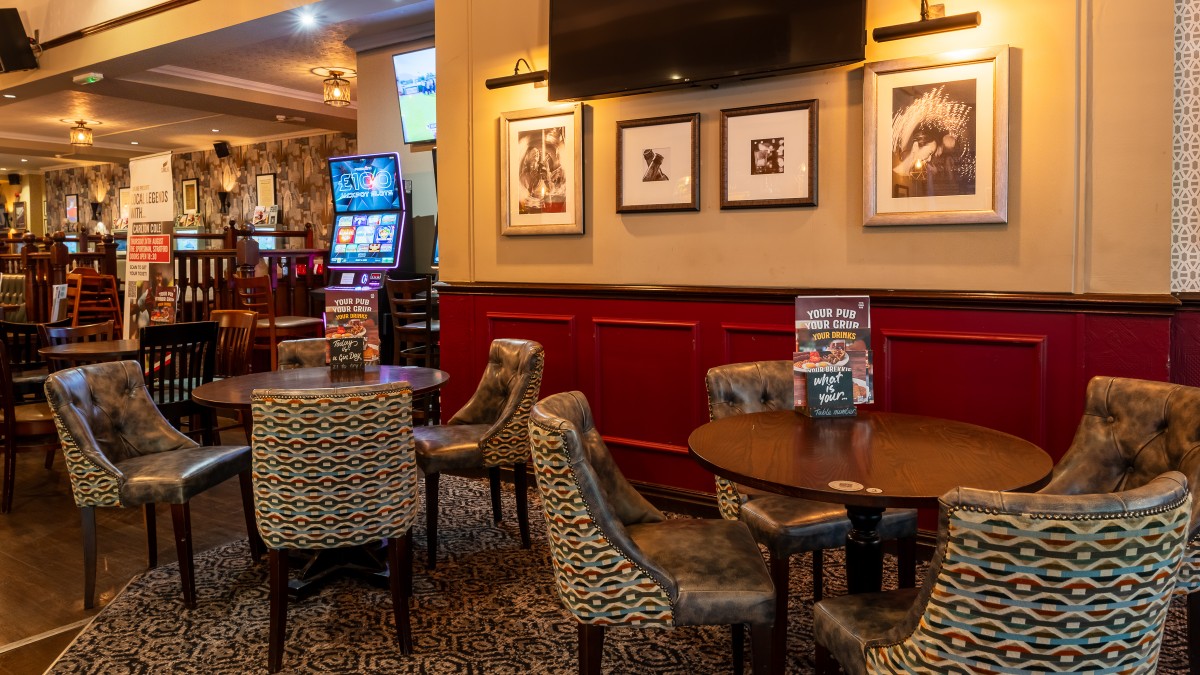 The Sportsman: Great Stratford Pub ...