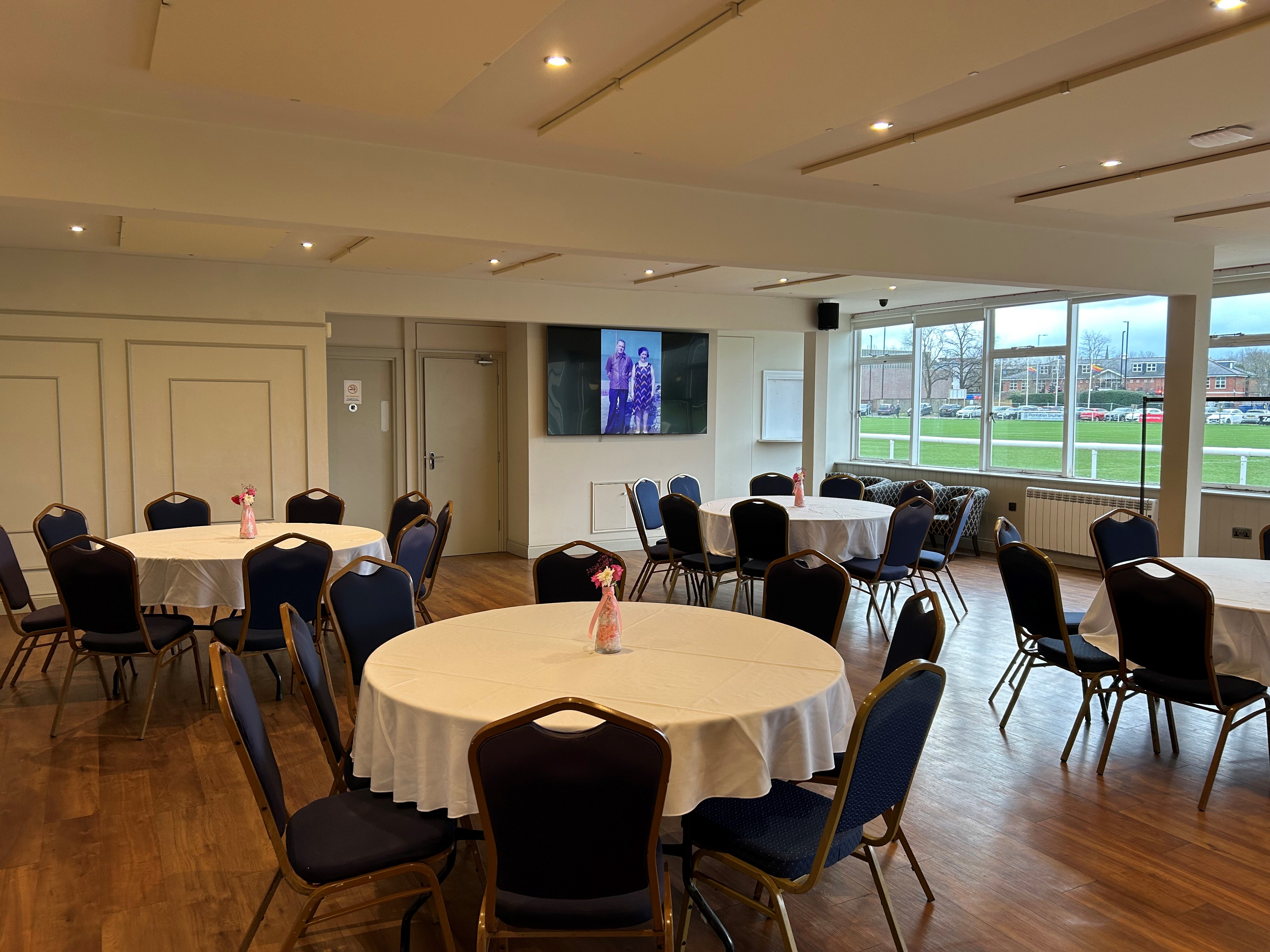 Club Room - 5e1n3buijp0.jpg