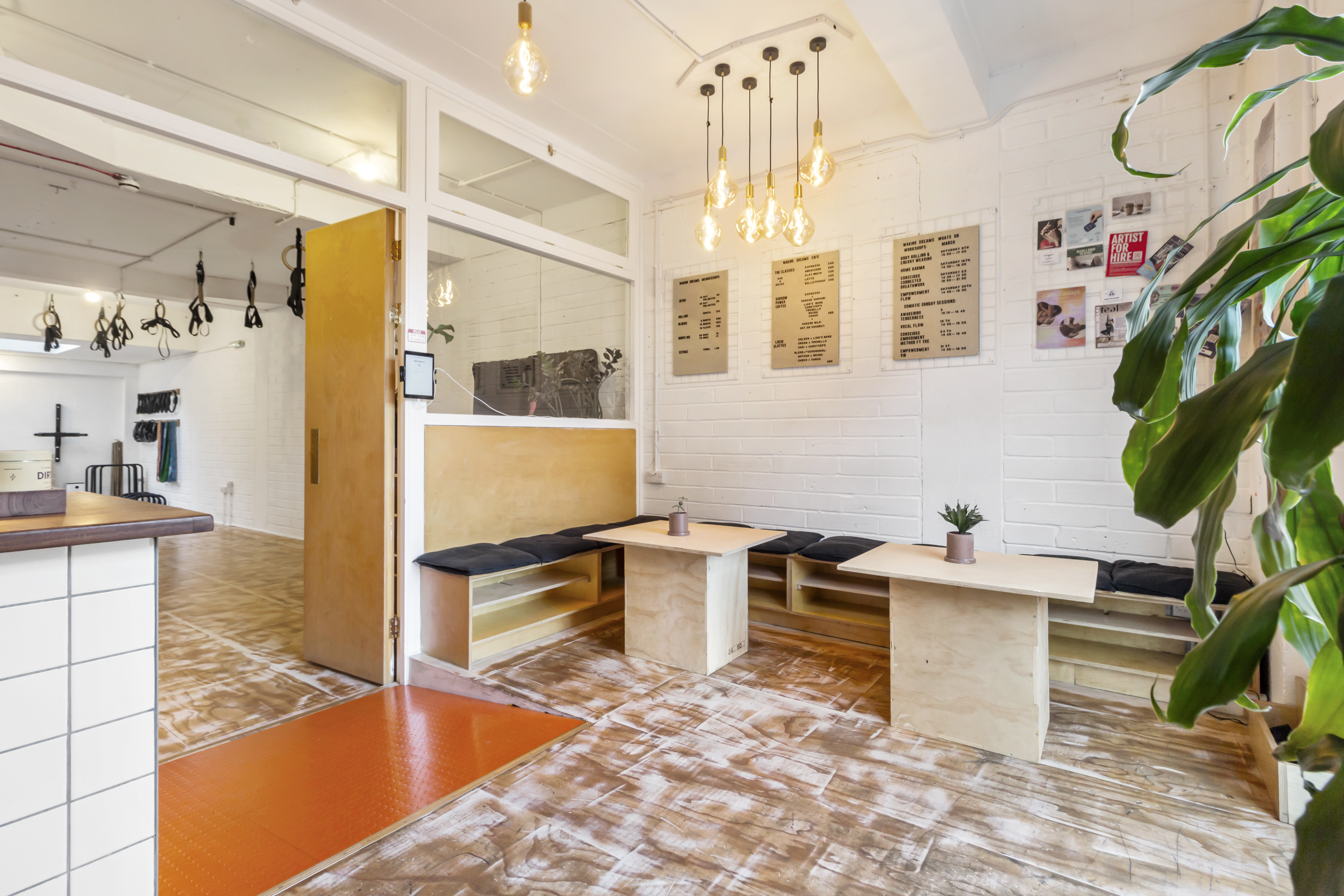 Yoga Studio - 3ppdpku40zy.jpg