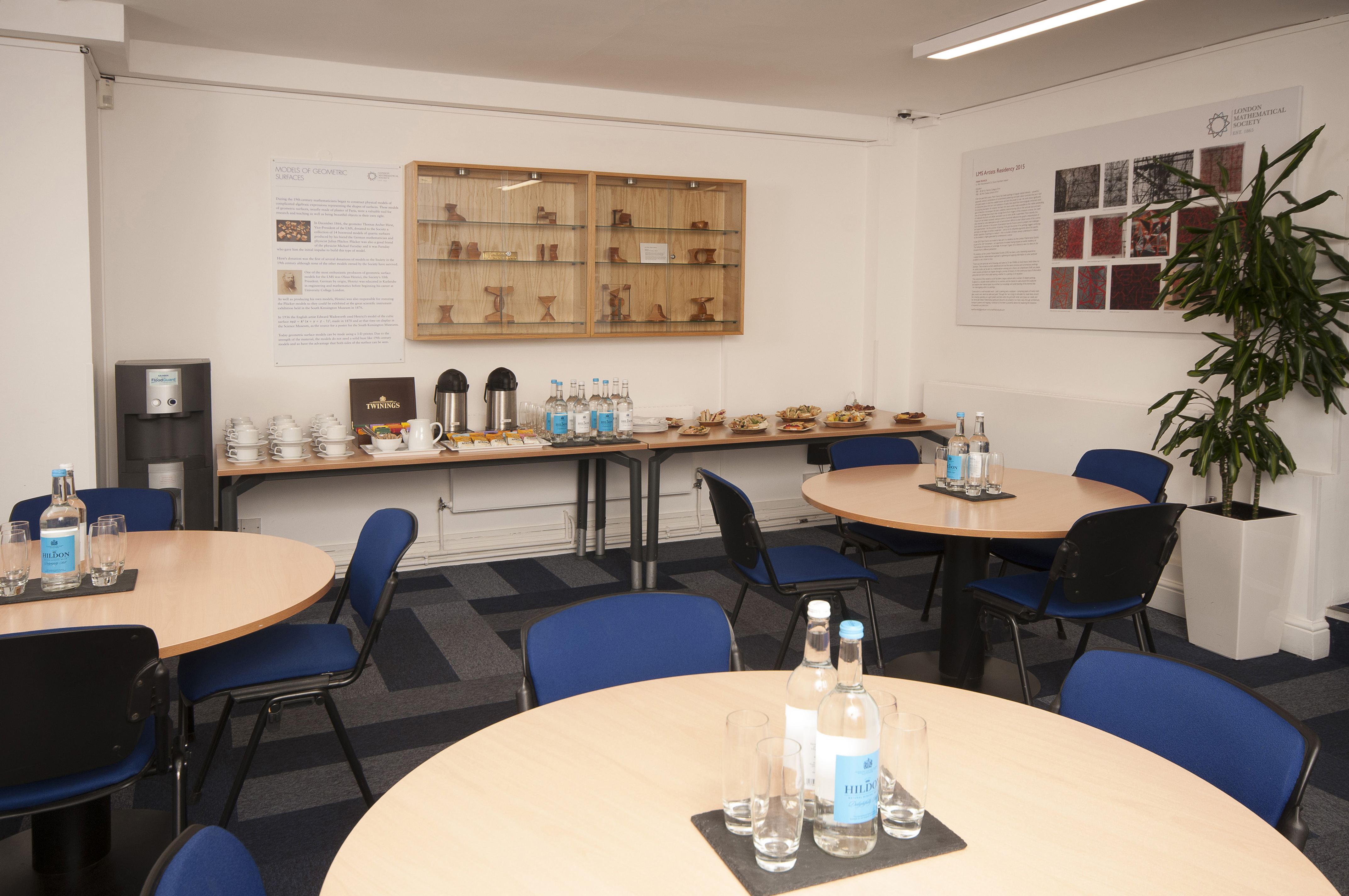Hardy Room at De Morgan House: modern meeting space for workshops and conferences.