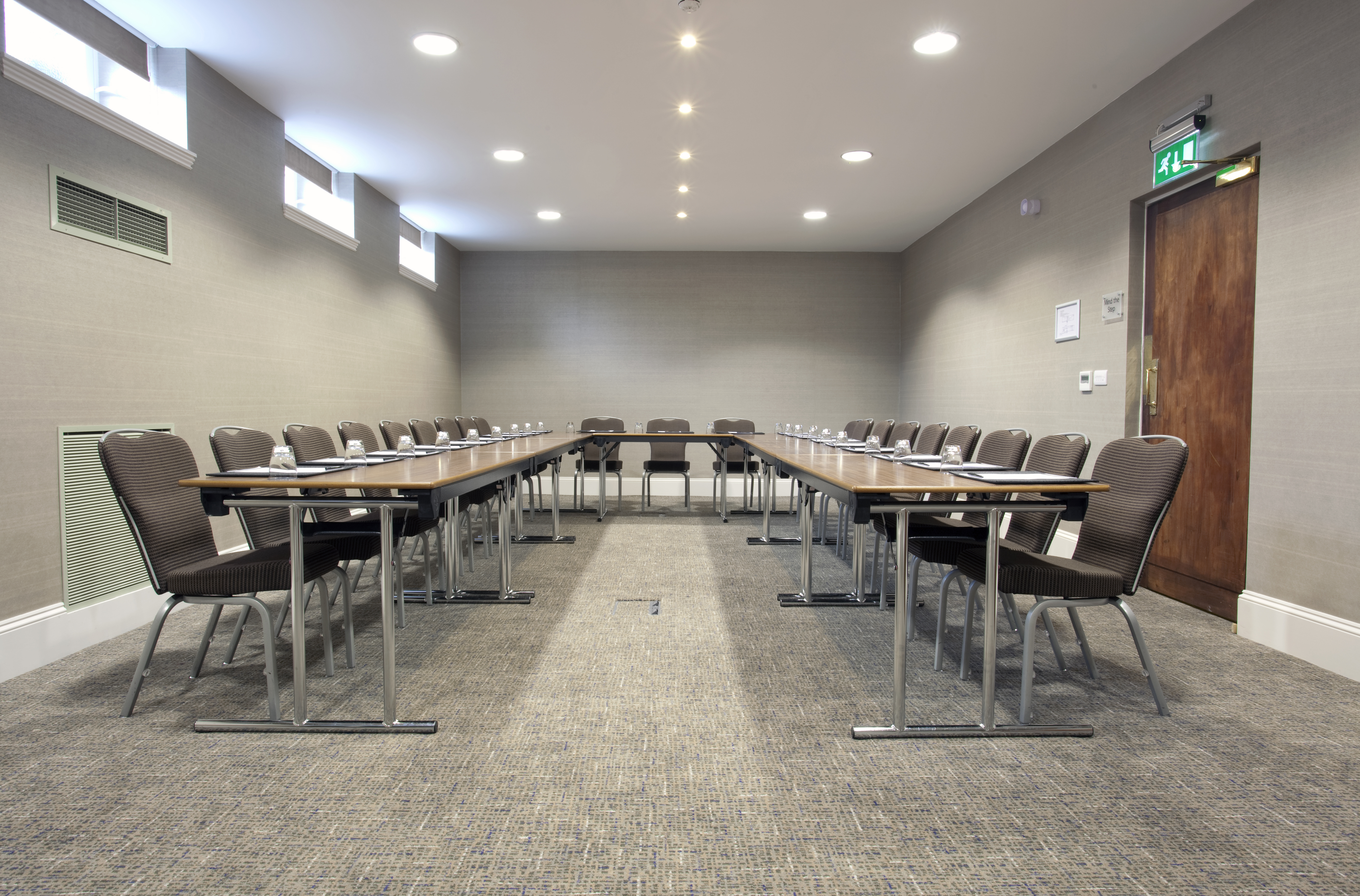 Holborn Suite meeting room with rectangular tables, ideal for workshops and strategy sessions.