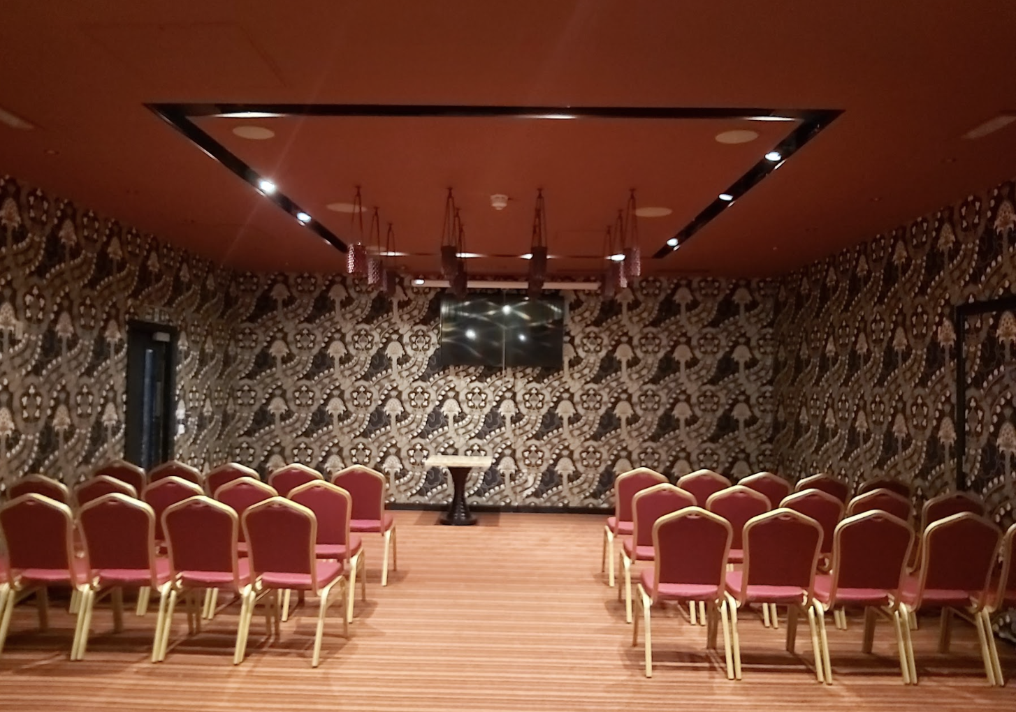 Abacus Gallery - p0yupe0eypx.png