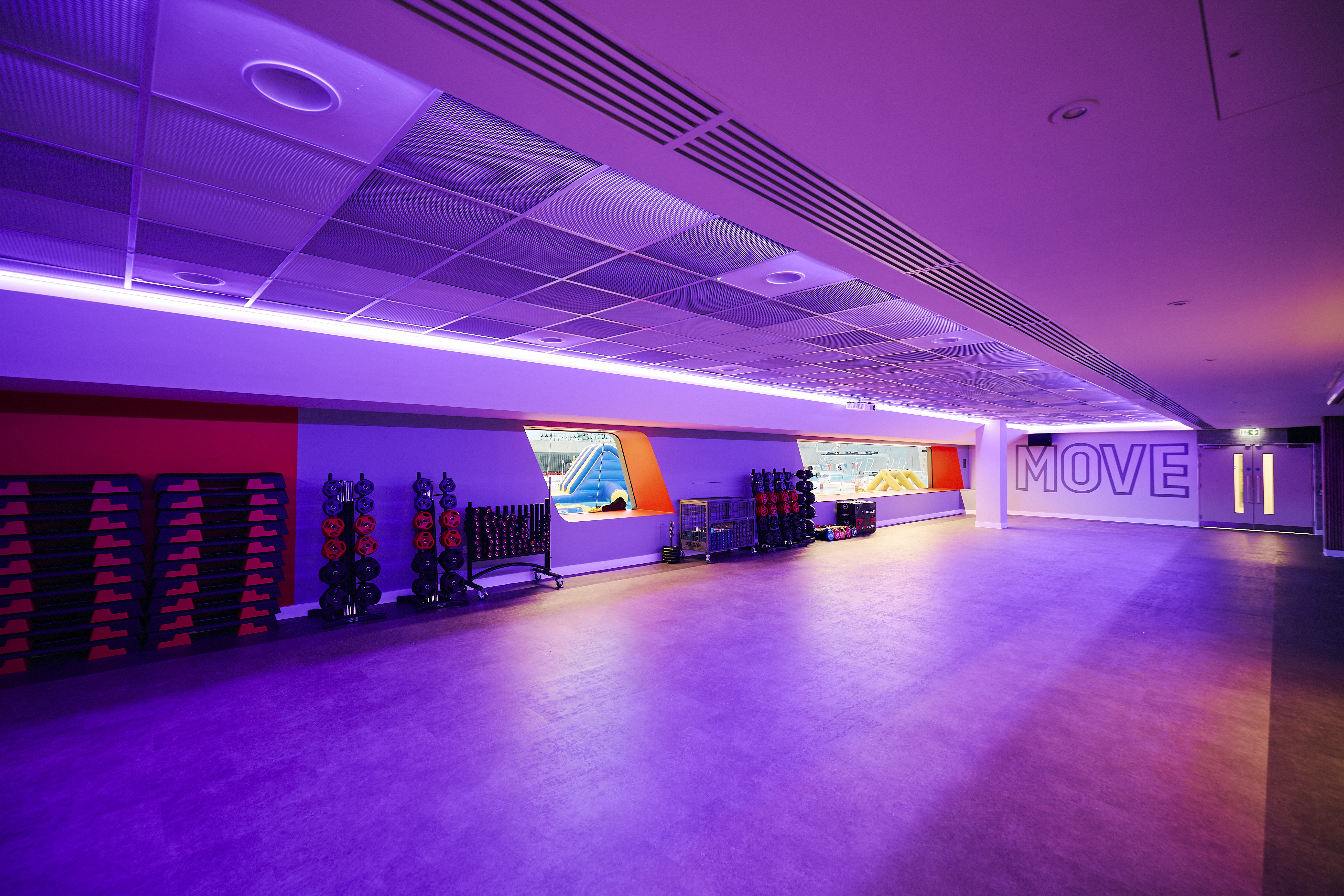 London Aquatics Centre - image 1