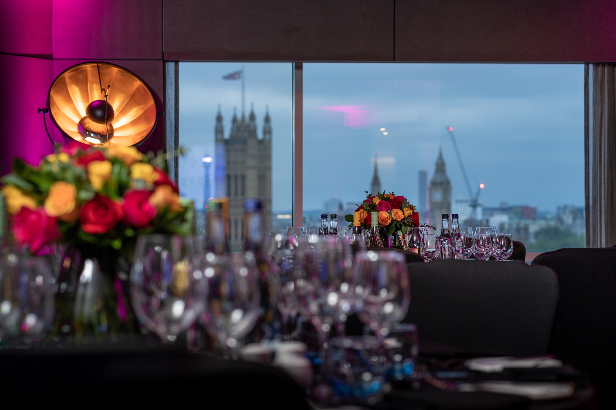 Riverview Lounge - exvuqpzwnne.jpg