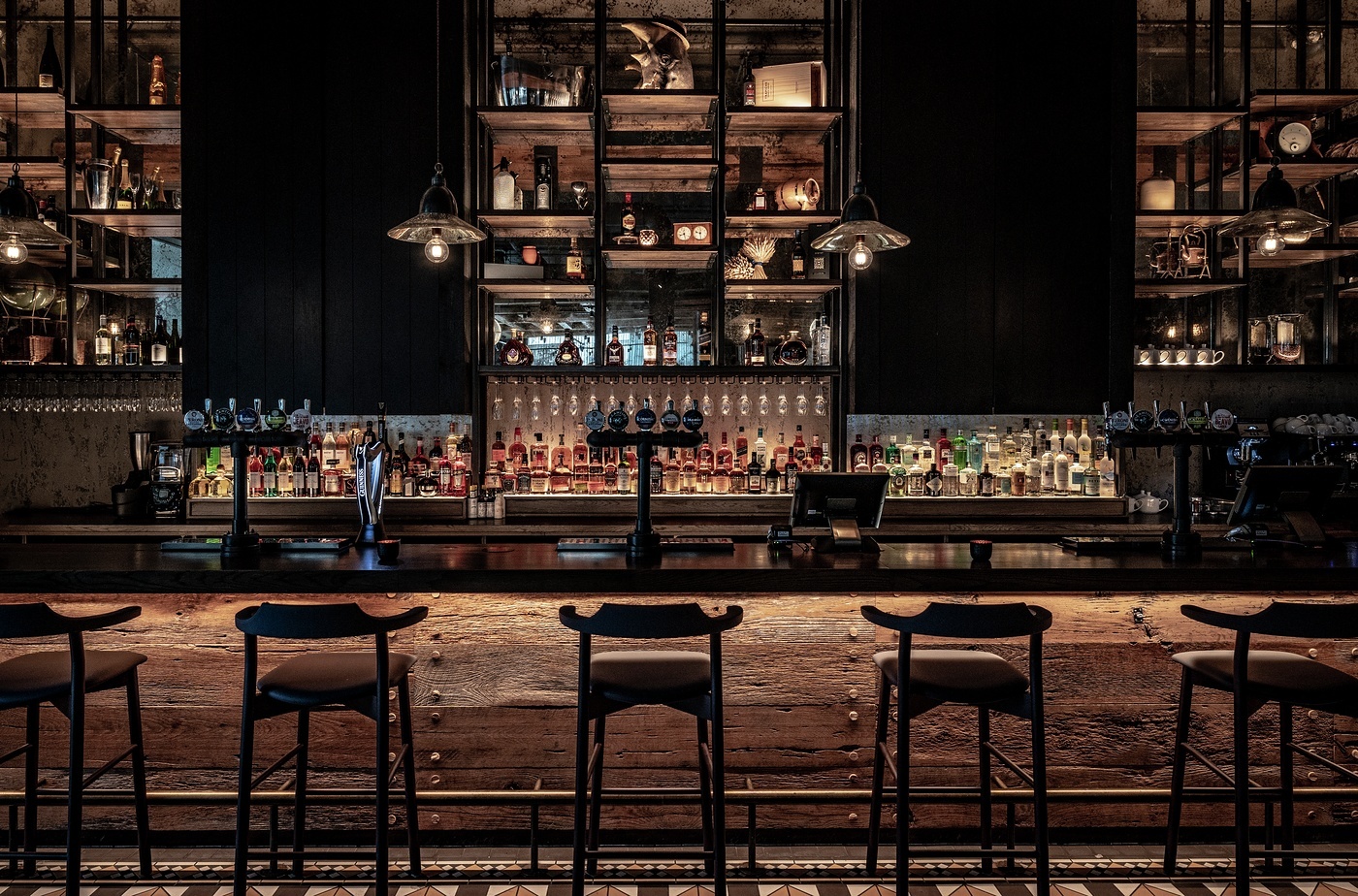 Stylish bar setup at Bread Street Kitchen for networking events and cocktail receptions.