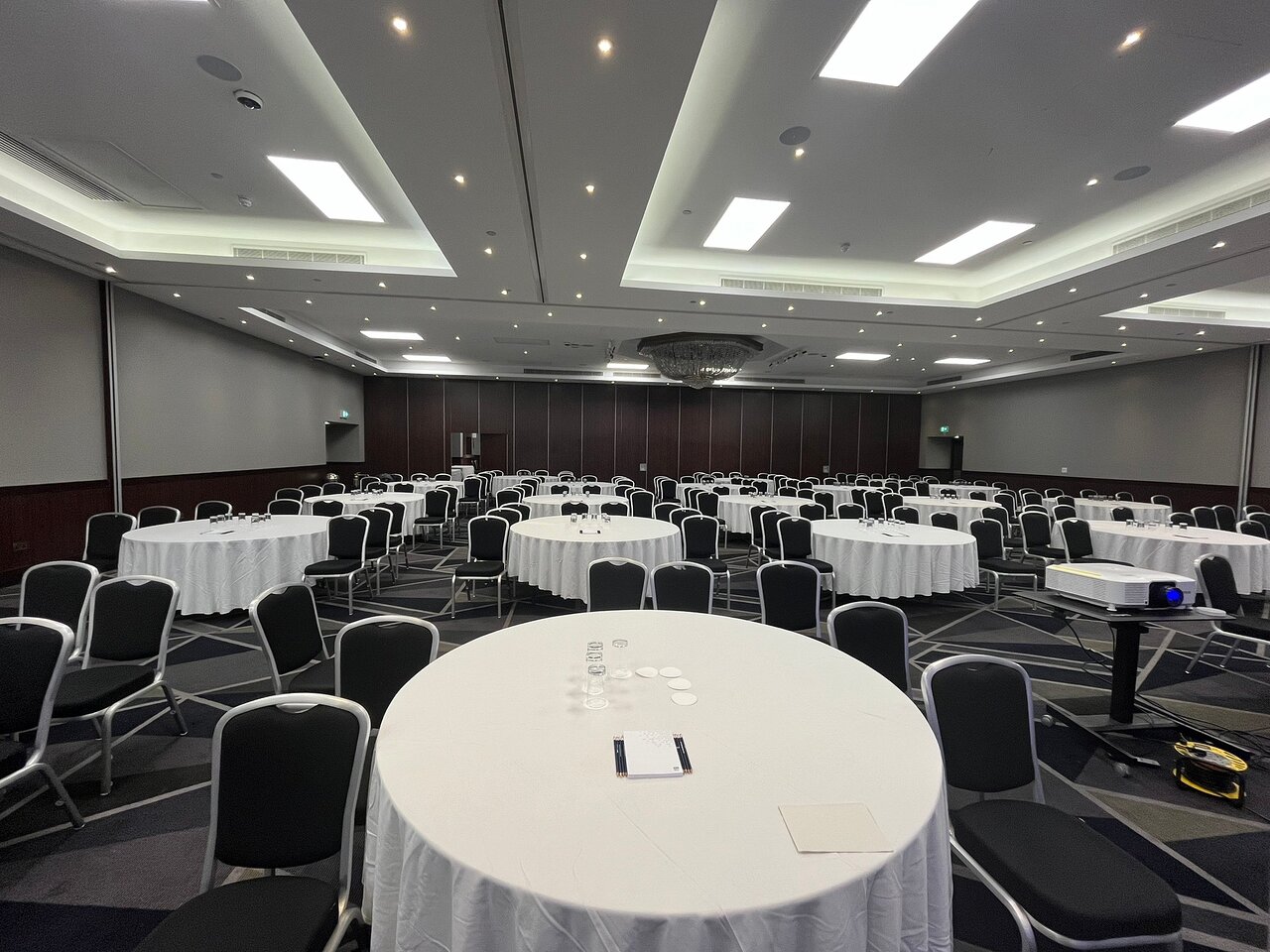 Royal National Hotel - image 3