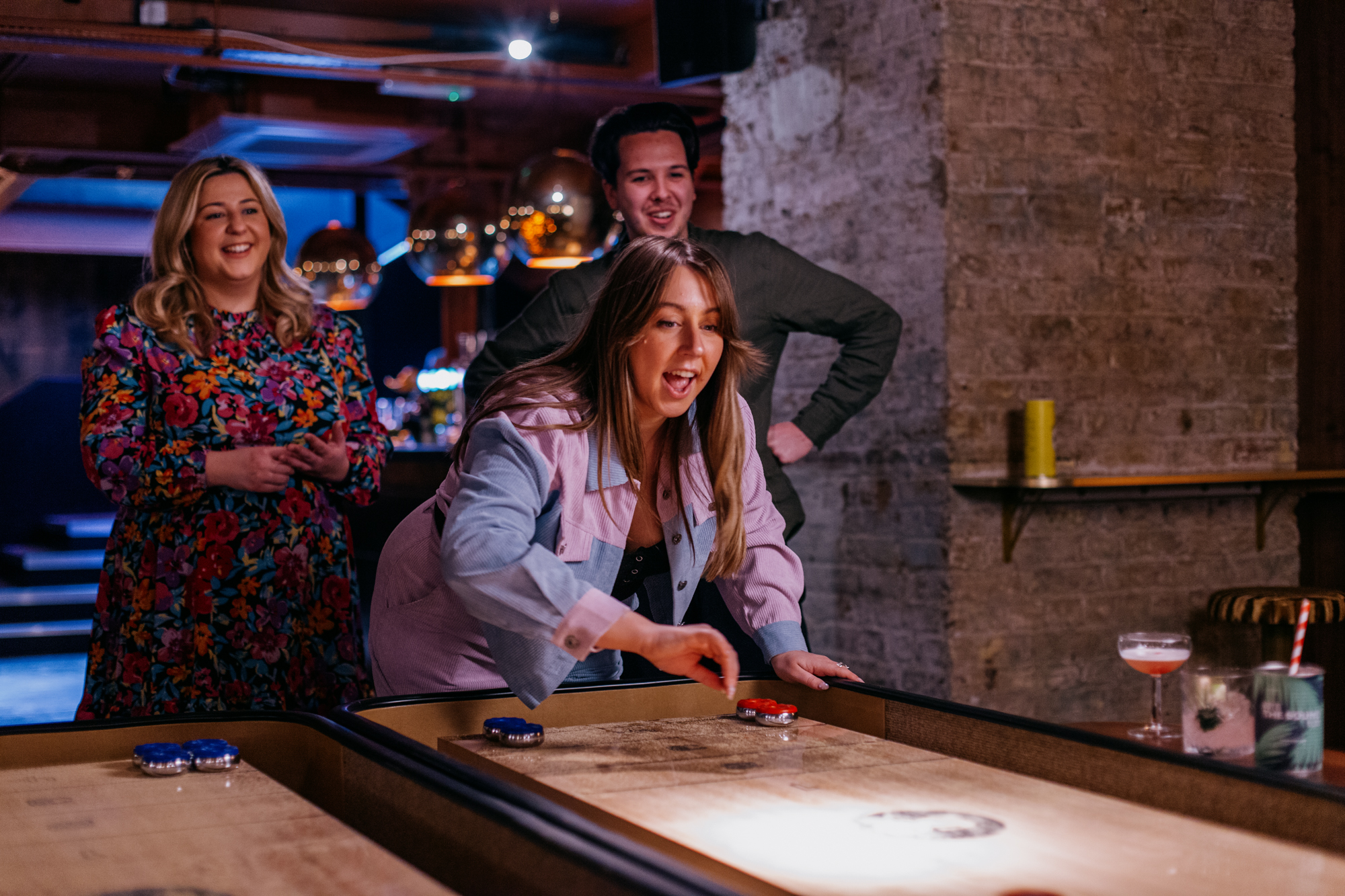 Shuffle Club - samteg1rzuf.jpg