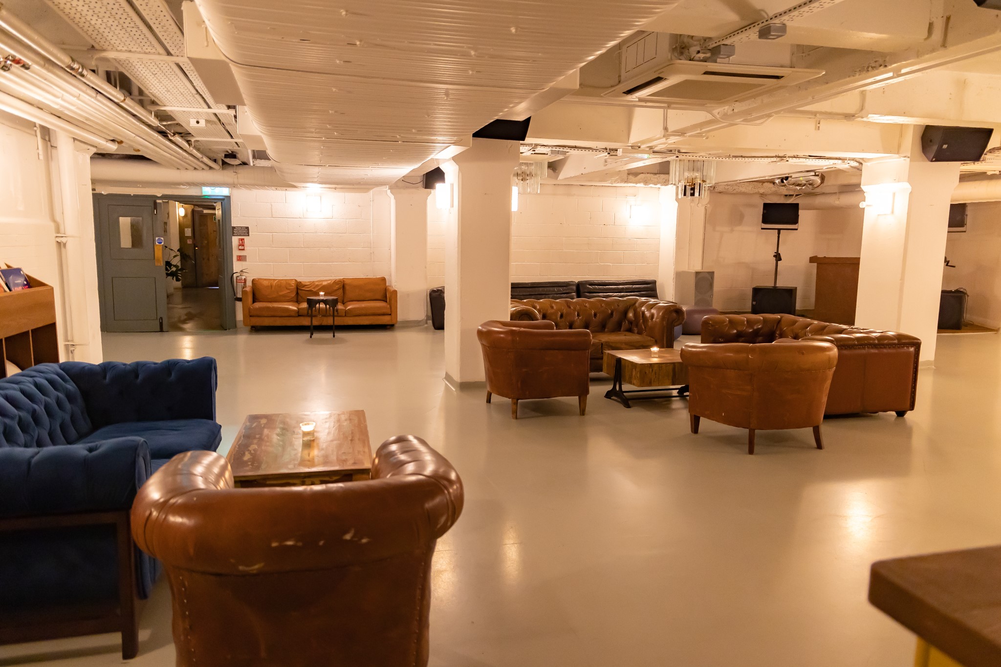 Event Space - okrbfde1e35.jpg