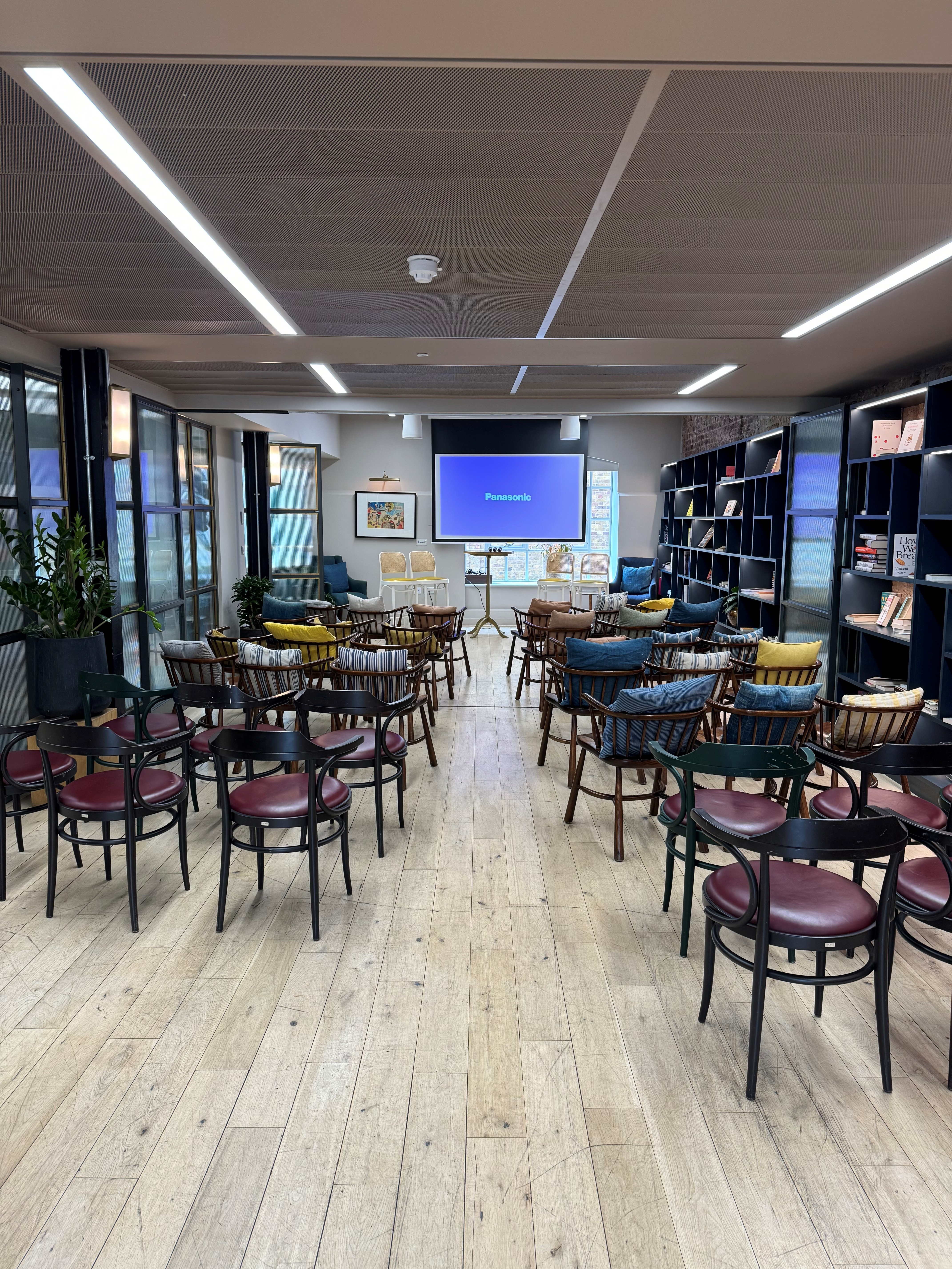 The Noble Rooms - uexosakrlsc.jpg