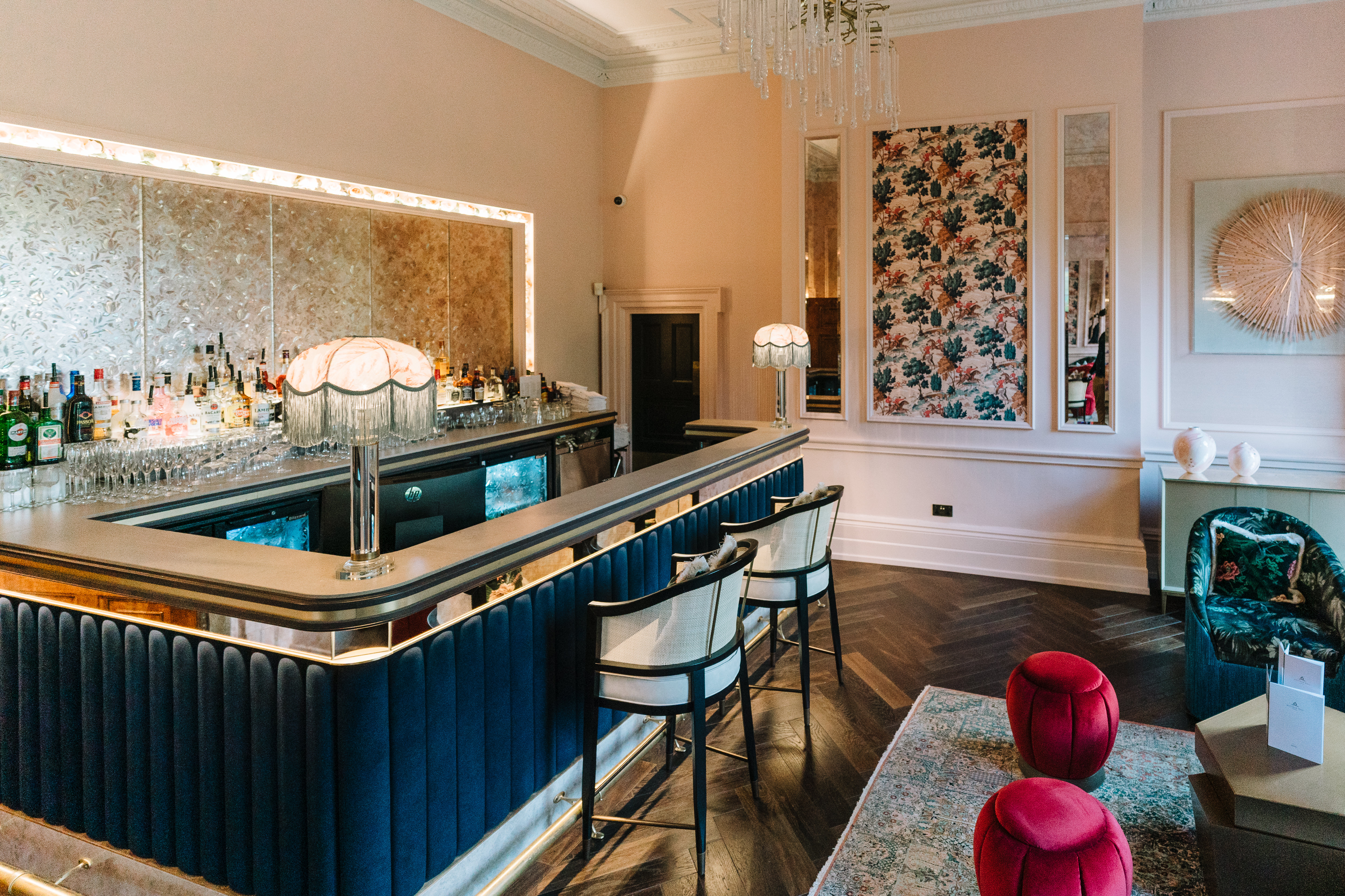 The Champagne Bar  - ozmog5ktb2x.jpg