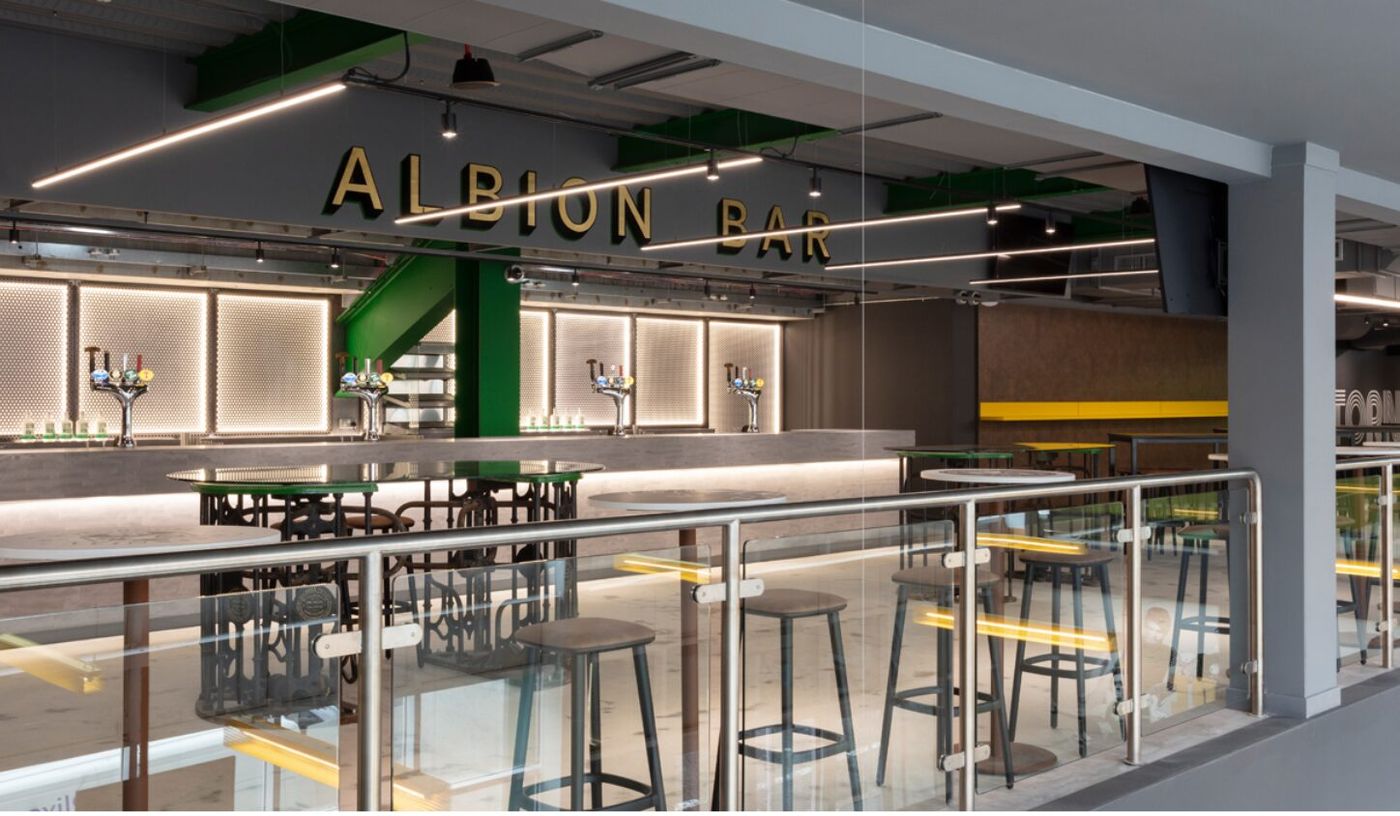 Modern Albion Bar at Hibernian FC, ideal for networking events and casual gatherings.